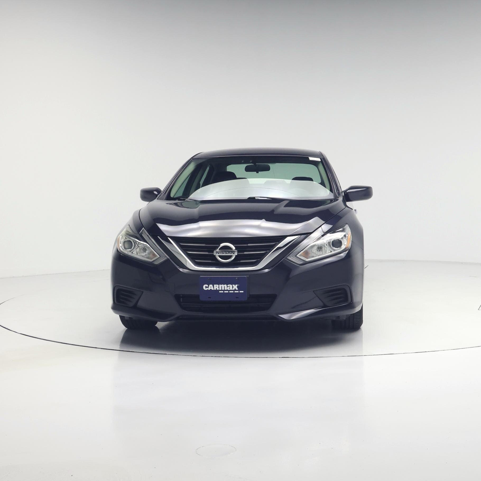 Thumbnail: 2017 Nissan Altima - 5