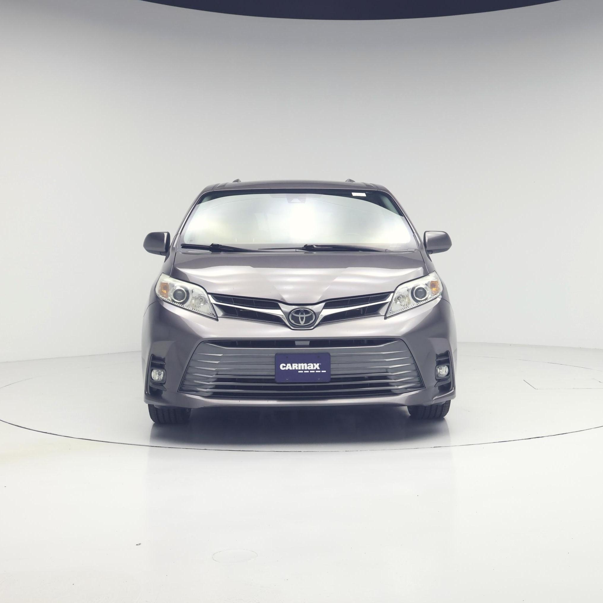 Thumbnail: 2020 Toyota Sienna - 5