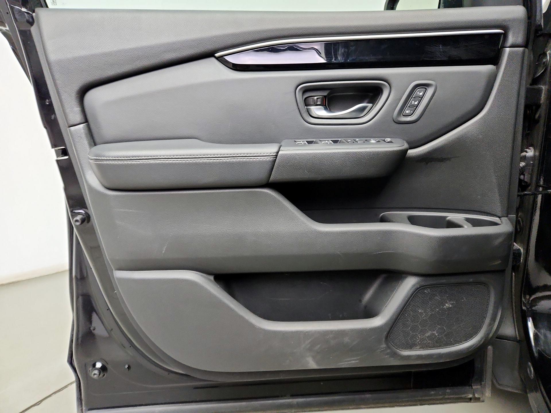 Thumbnail: 2023 Honda Pilot - 12