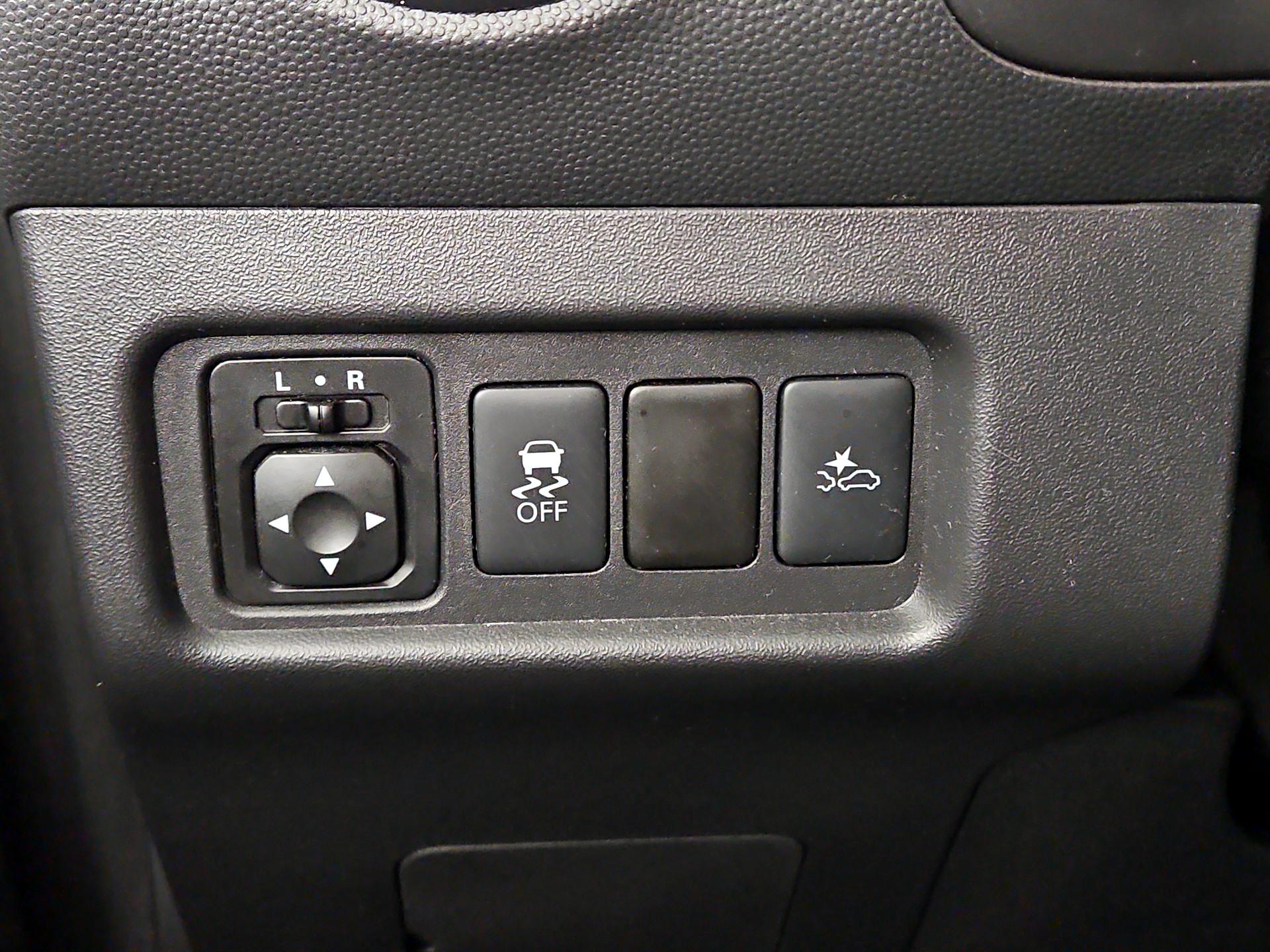 Thumbnail: 2024 Mitsubishi Mirage - 13