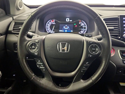 Steering Wheel & Instrument Cluster (On)