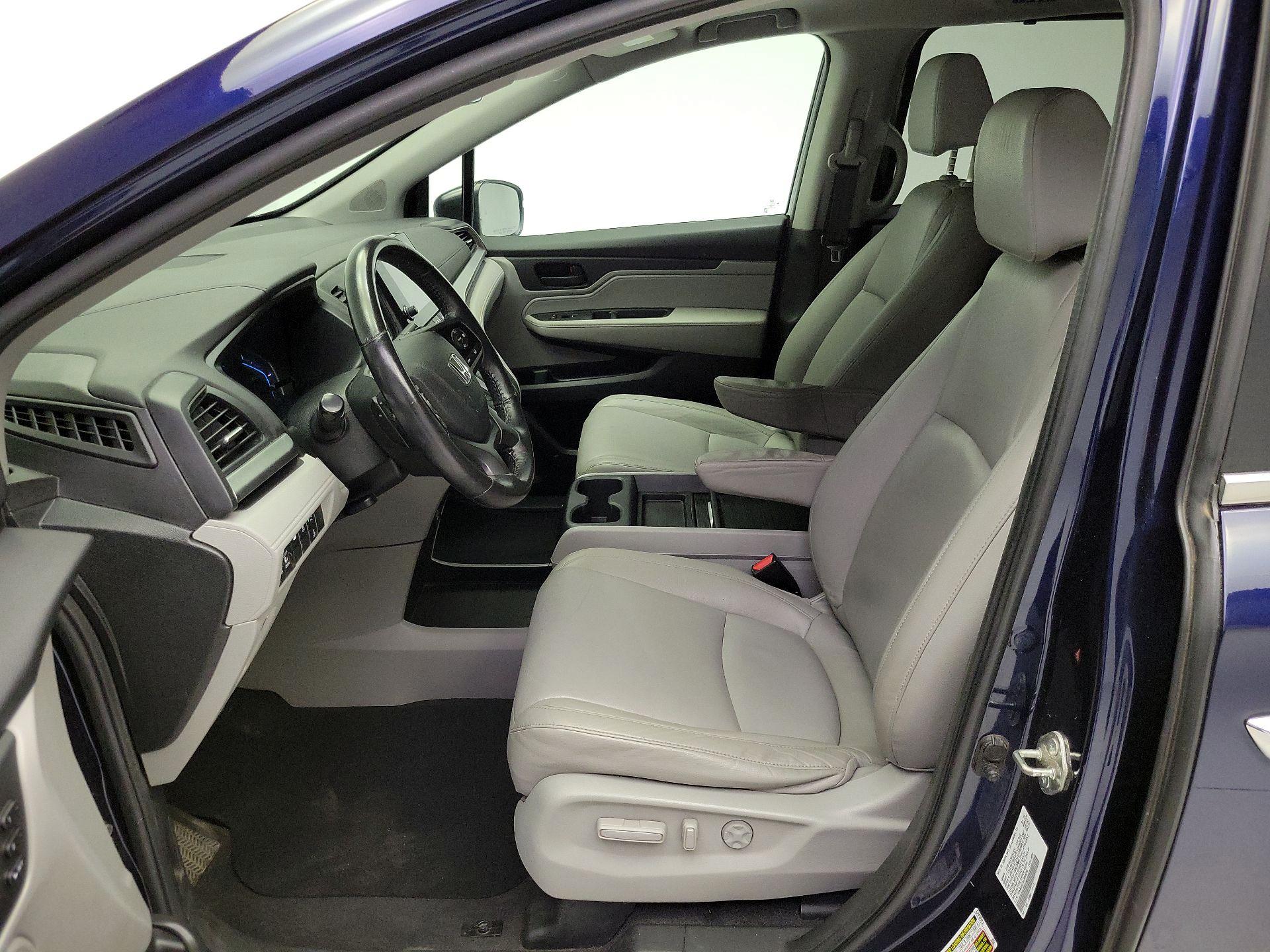 Thumbnail: 2020 Honda Odyssey - 11