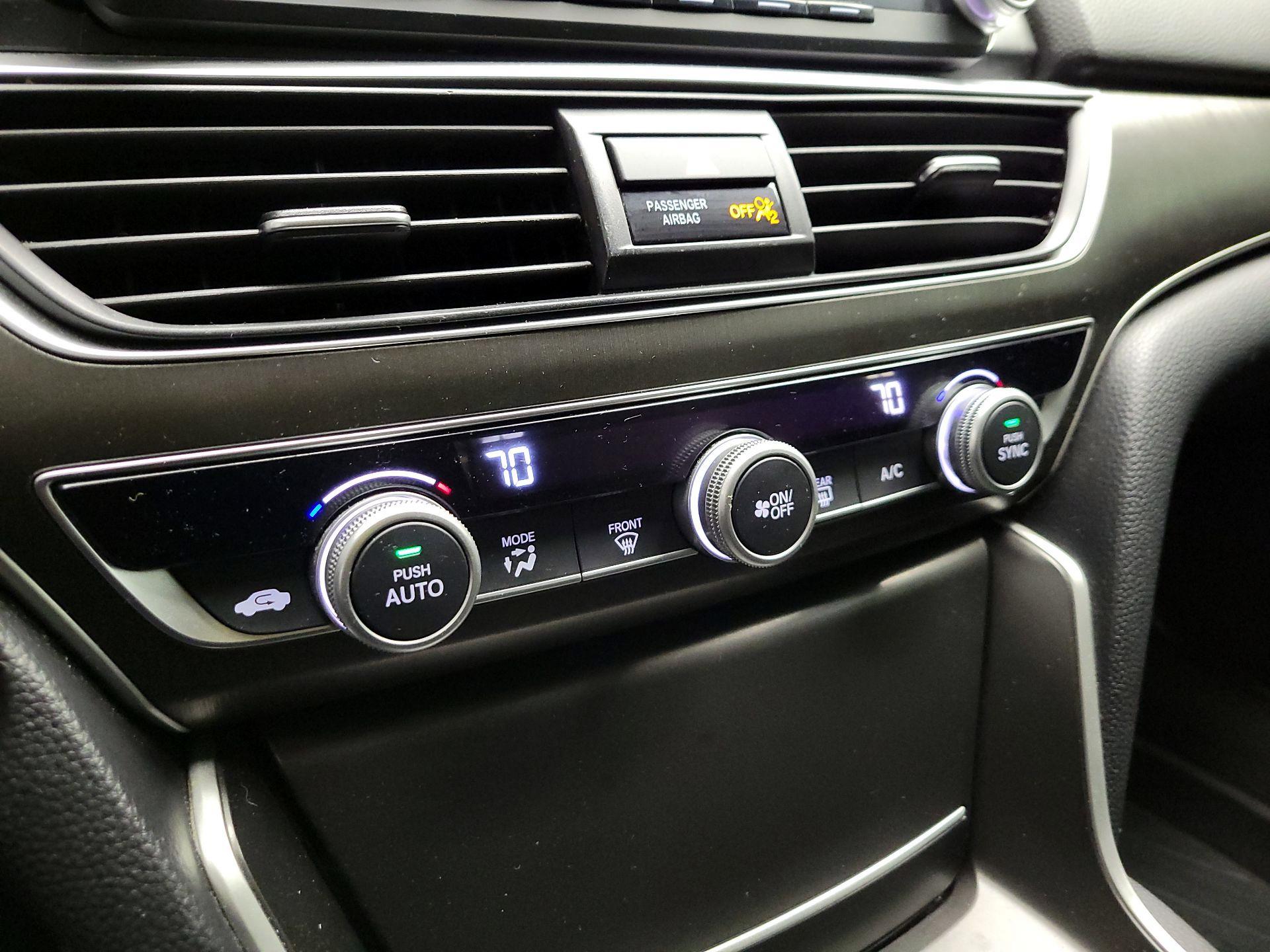 Thumbnail: 2018 Honda Accord - 15