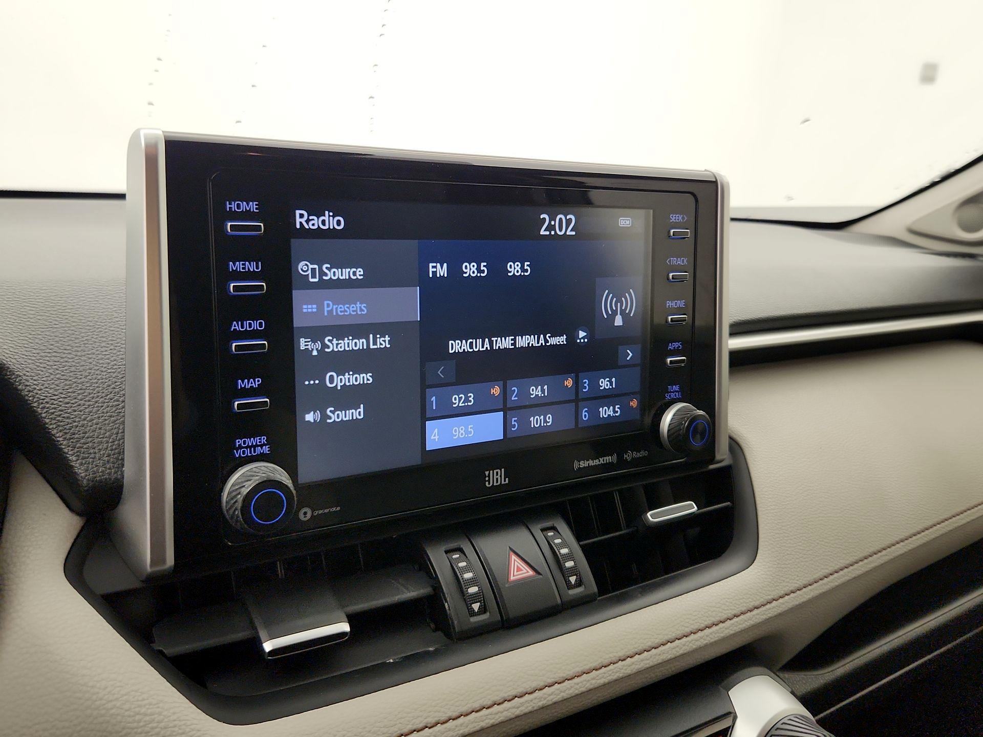 Thumbnail: 2019 Toyota RAV4 - 15