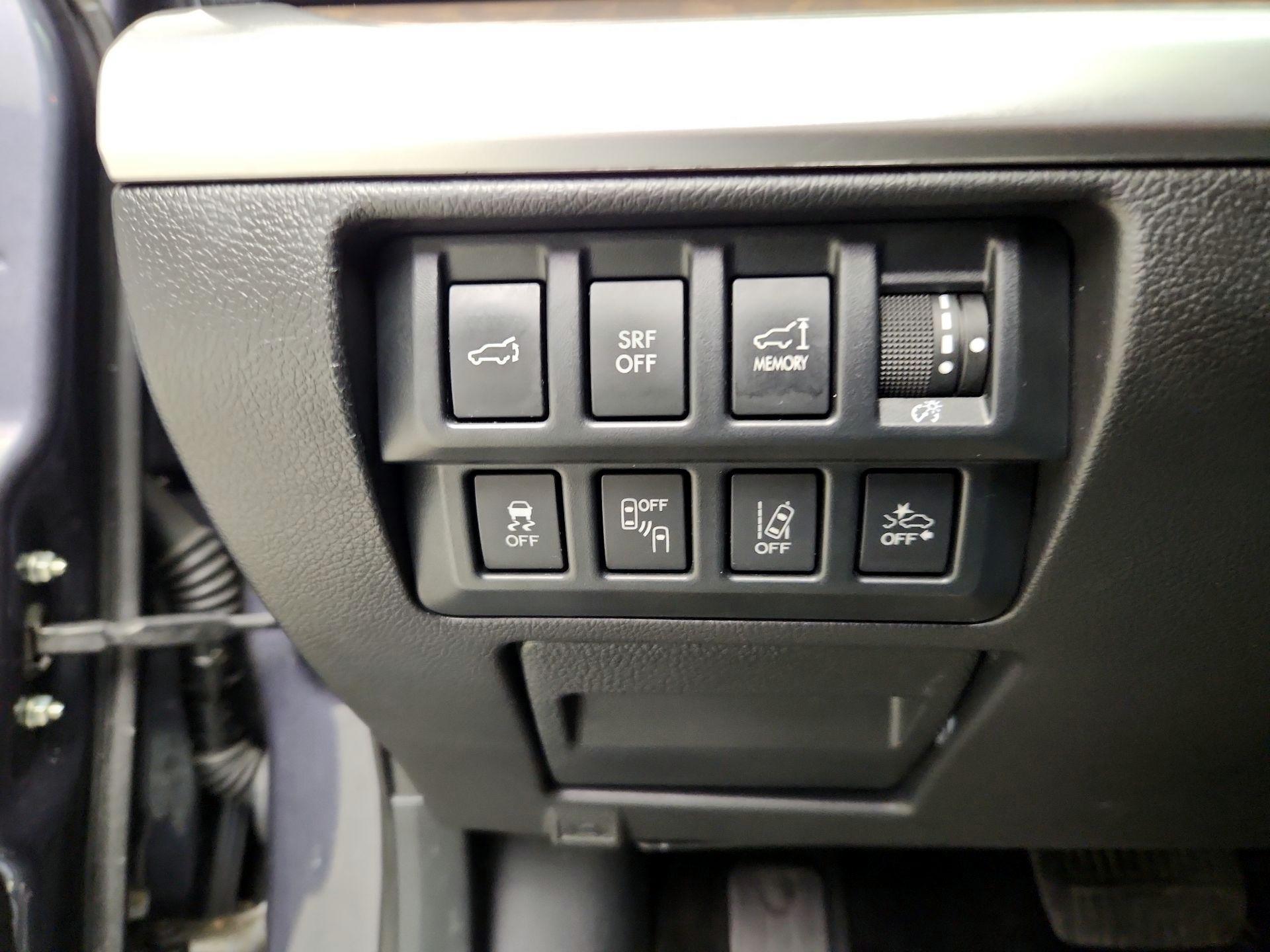 Thumbnail: 2015 Subaru Outback - 13