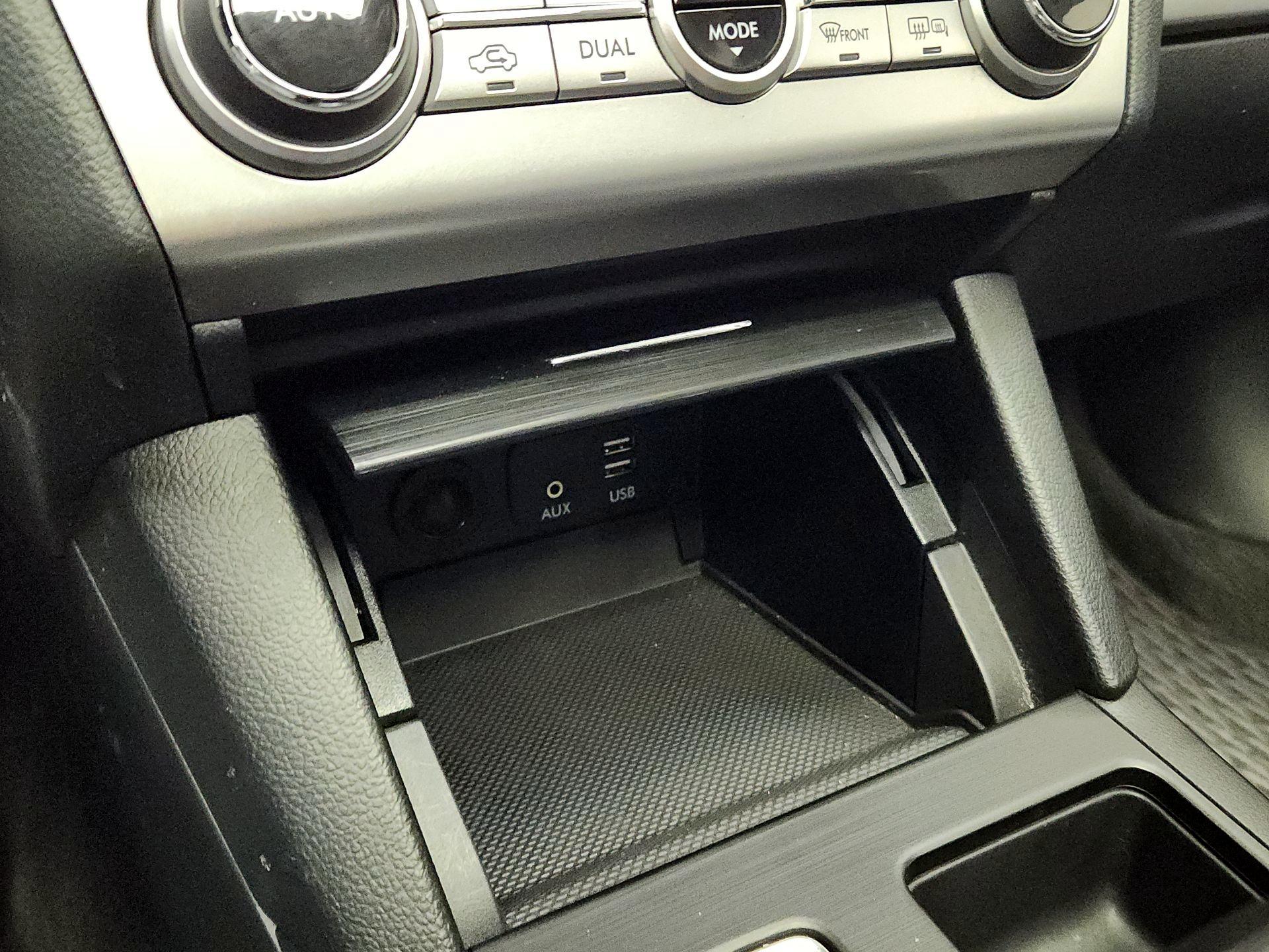 Thumbnail: 2015 Subaru Outback - 19