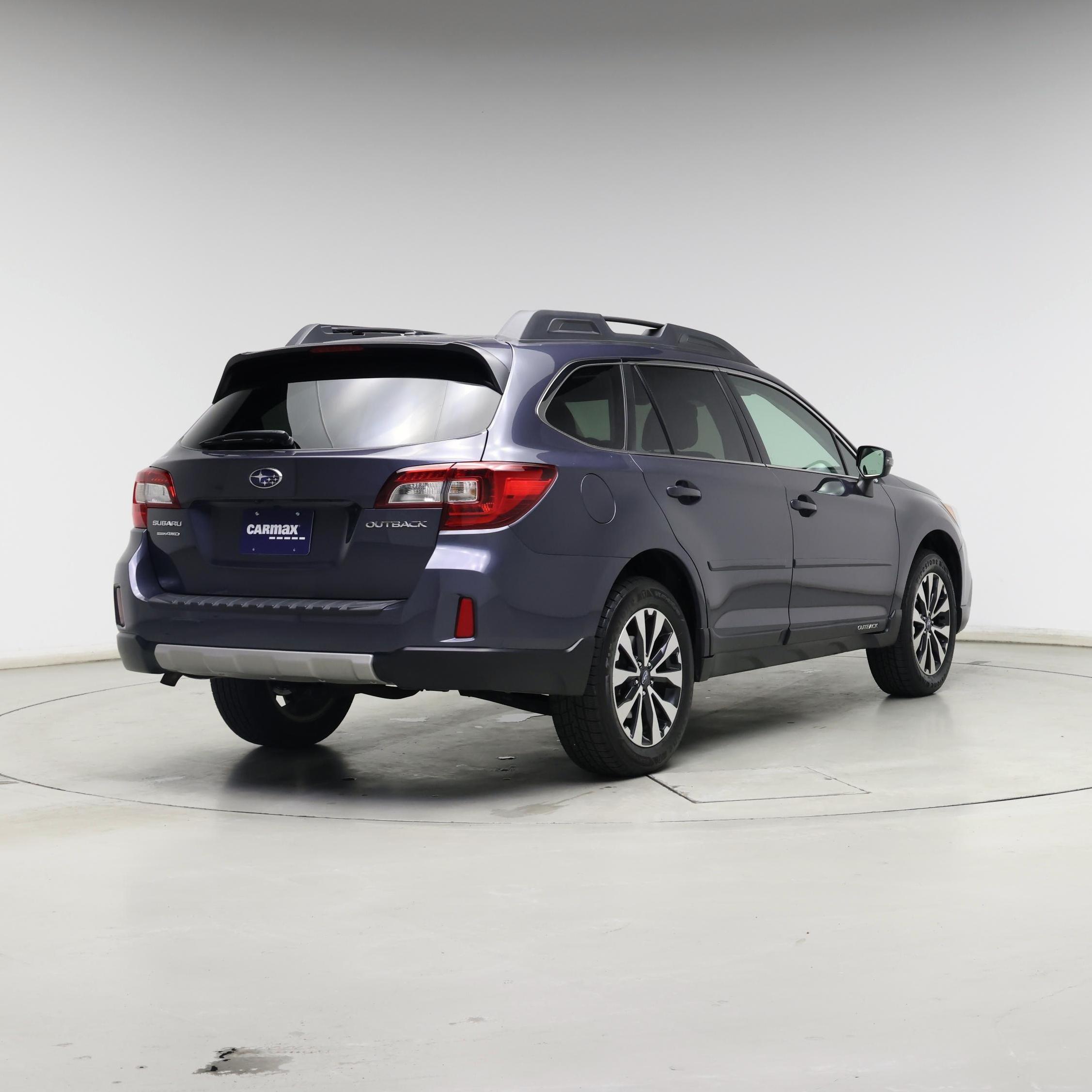 Thumbnail: 2015 Subaru Outback - 8