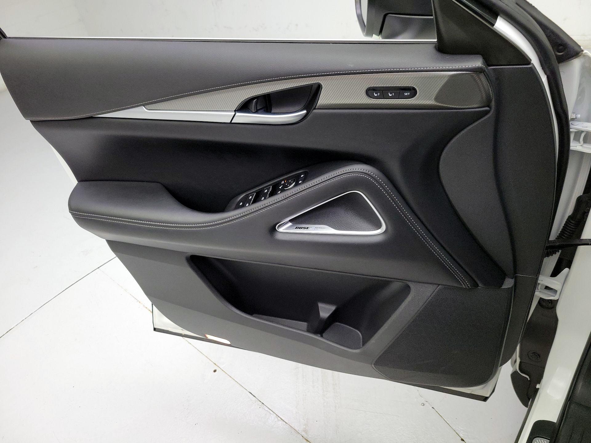 Thumbnail: 2025 INFINITI QX60 - 12