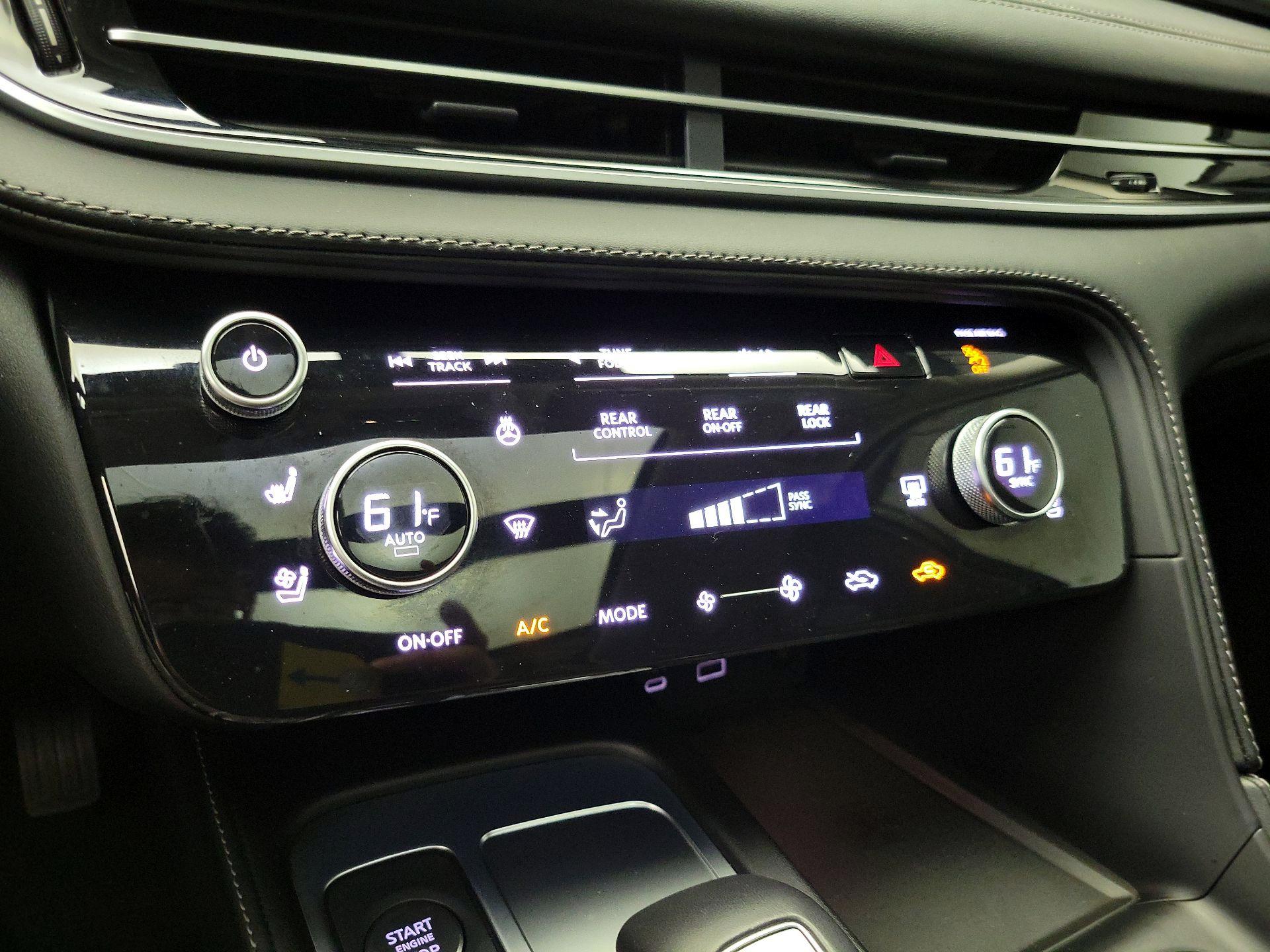 Thumbnail: 2025 INFINITI QX60 - 17