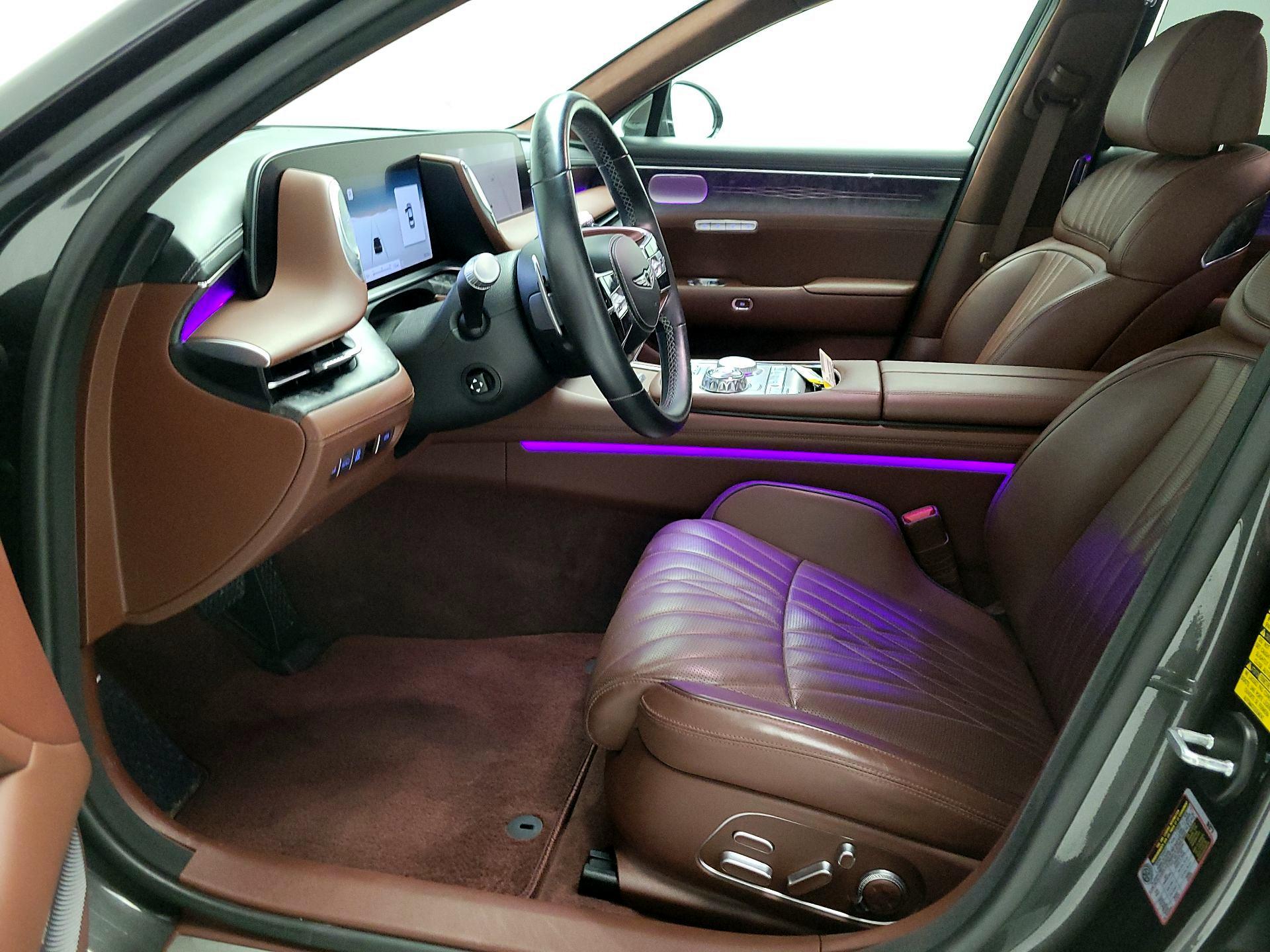 Thumbnail: 2023 Genesis G90 - 11