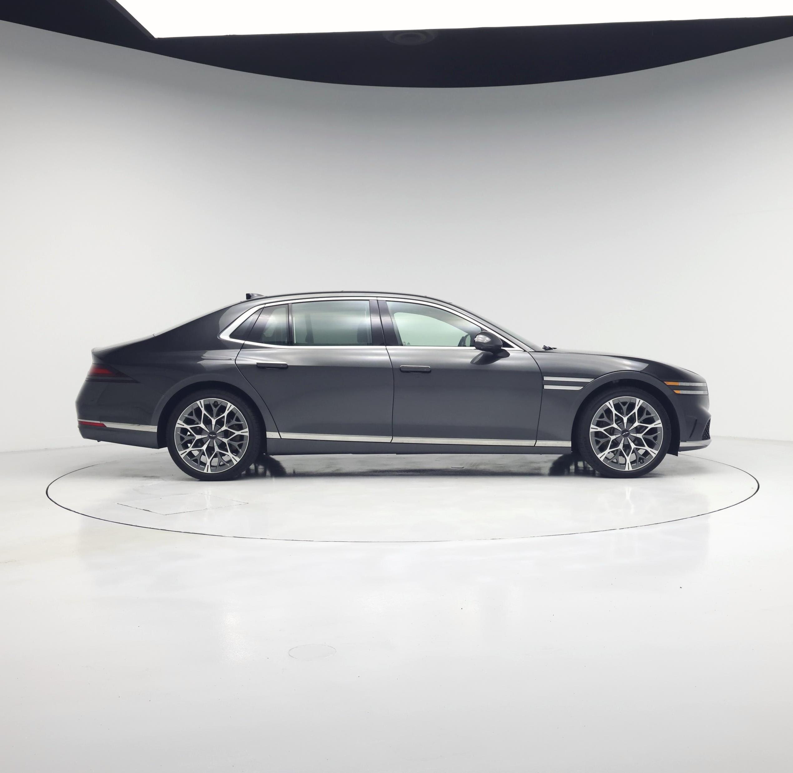 Thumbnail: 2023 Genesis G90 - 7