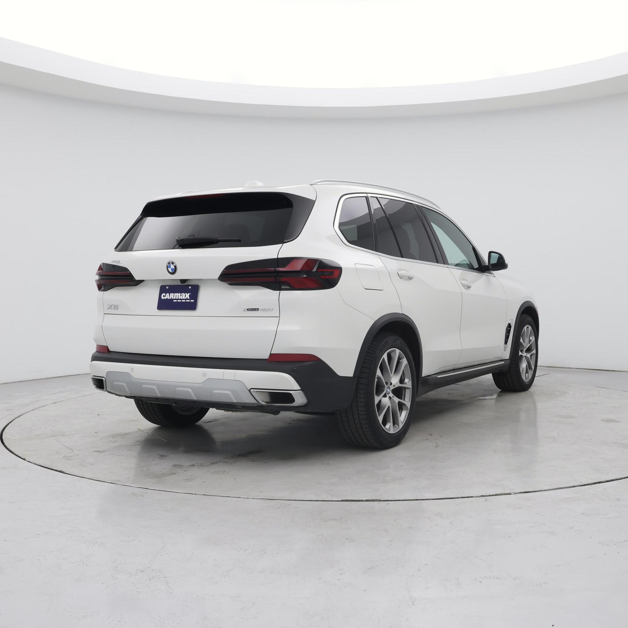 Thumbnail: 2025 BMW X5 - 8