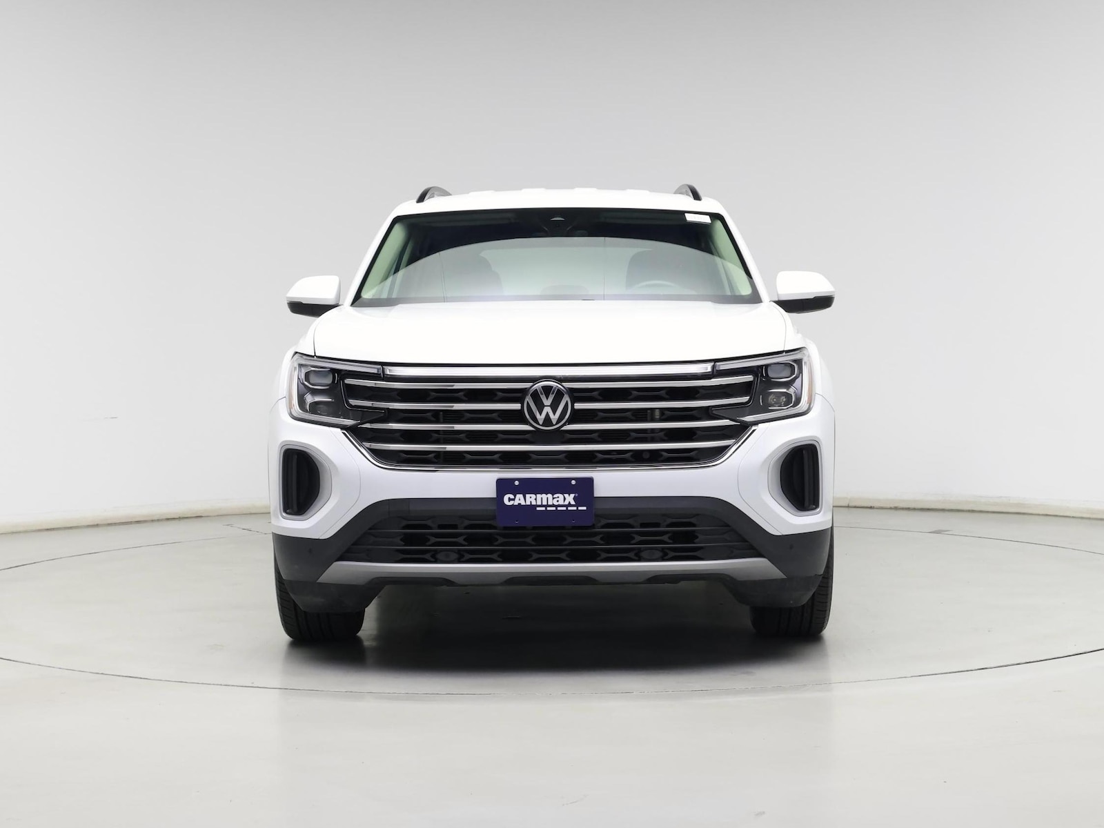2024 Volkswagen Atlas SE w/Tech - Photo 6