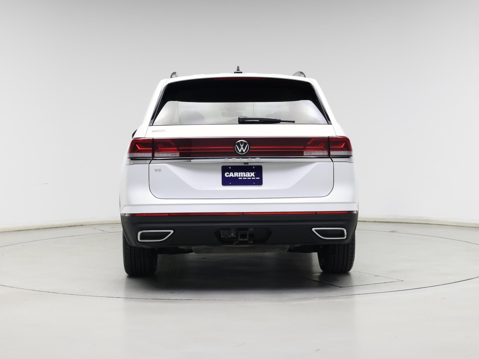 2024 Volkswagen Atlas SE w/Tech - Photo 7