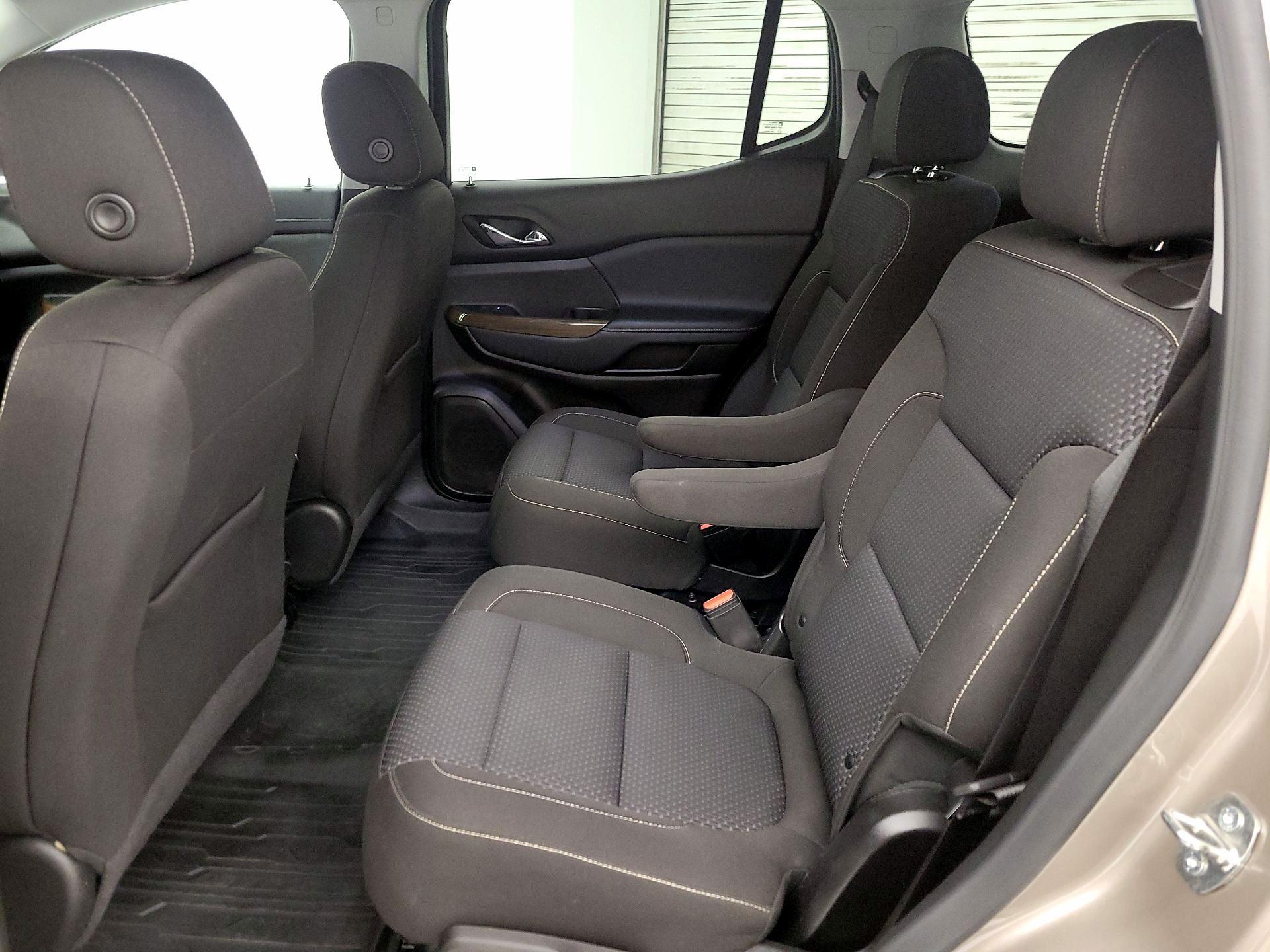 Thumbnail: 2023 GMC Acadia - 19