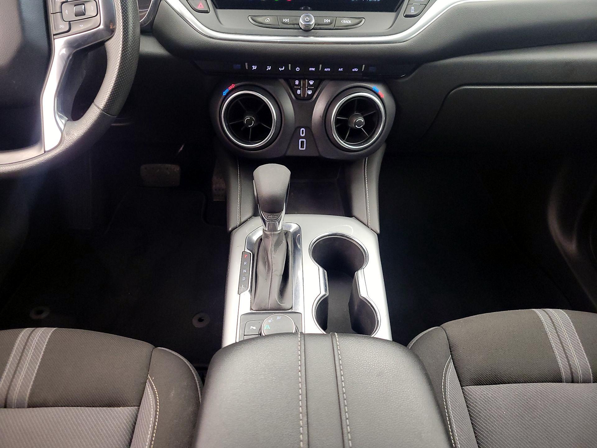 Thumbnail: 2023 Chevrolet Blazer - 17