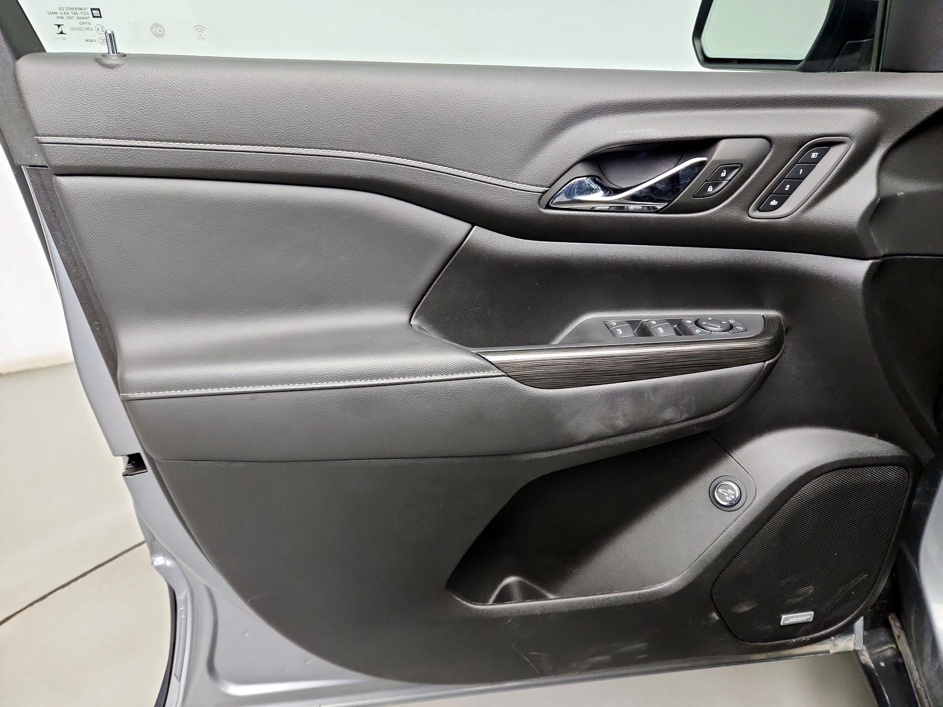 Thumbnail: 2023 GMC Acadia - 12