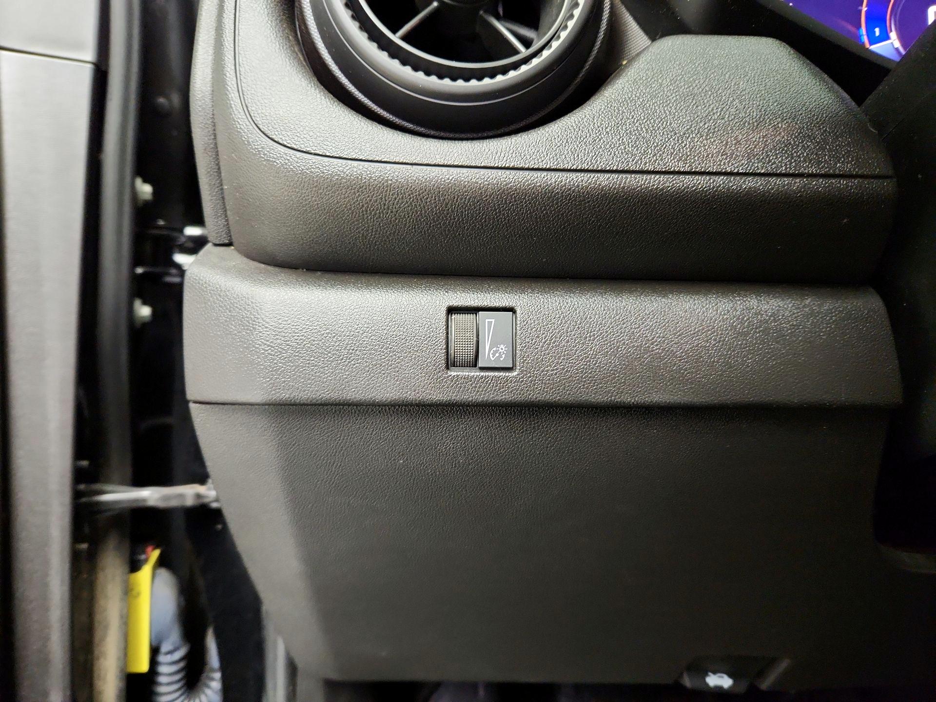 Thumbnail: 2023 Chevrolet Colorado - 13