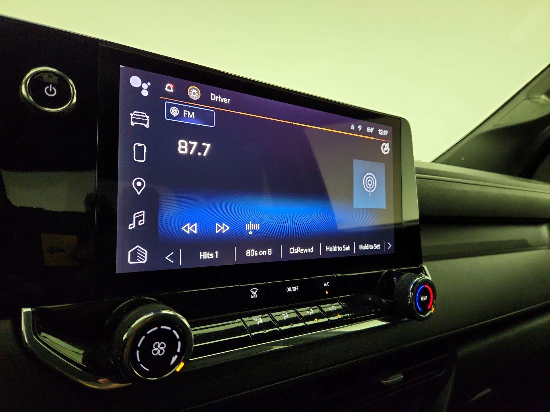 Thumbnail: 2023 Chevrolet Colorado - 15