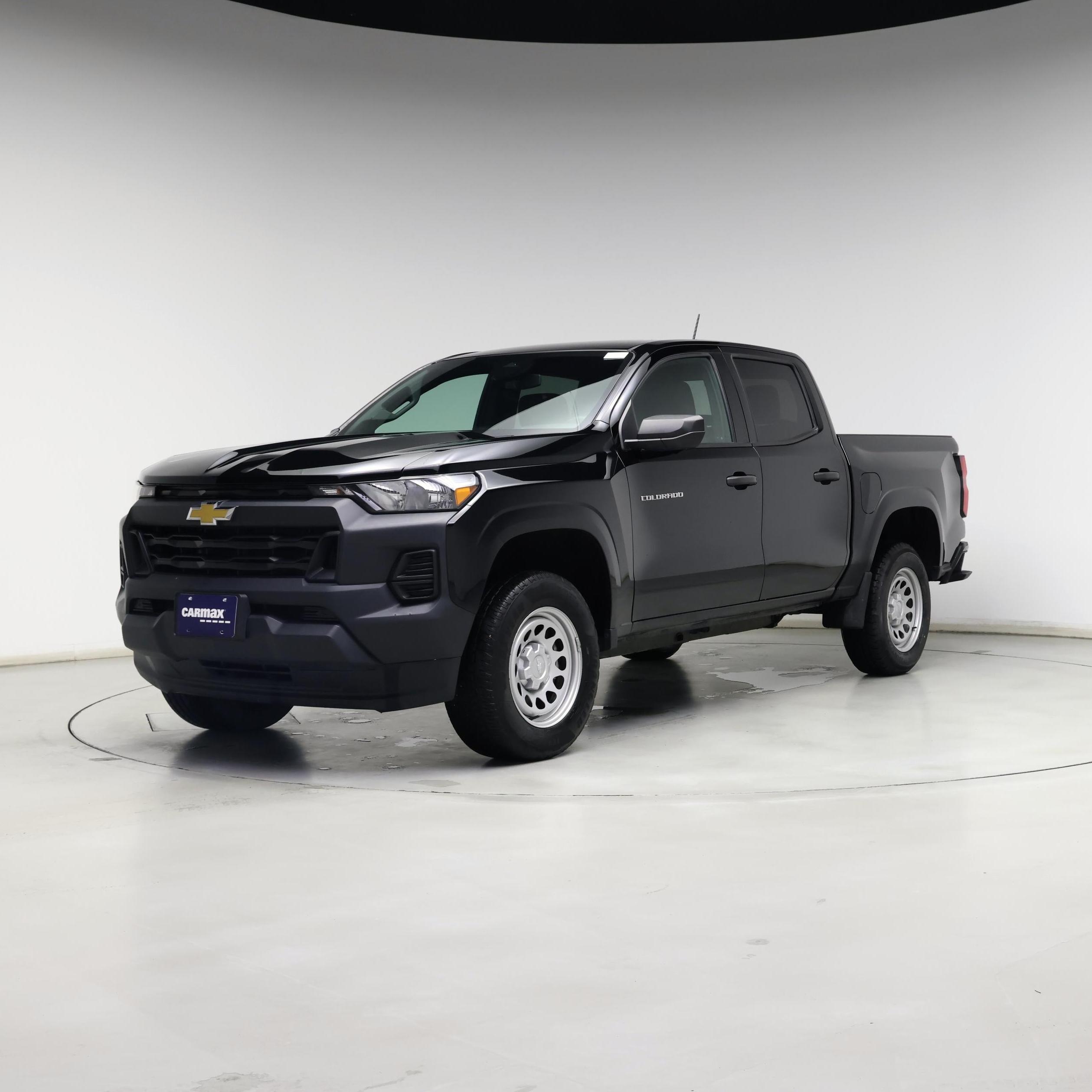 Thumbnail: 2023 Chevrolet Colorado - 4