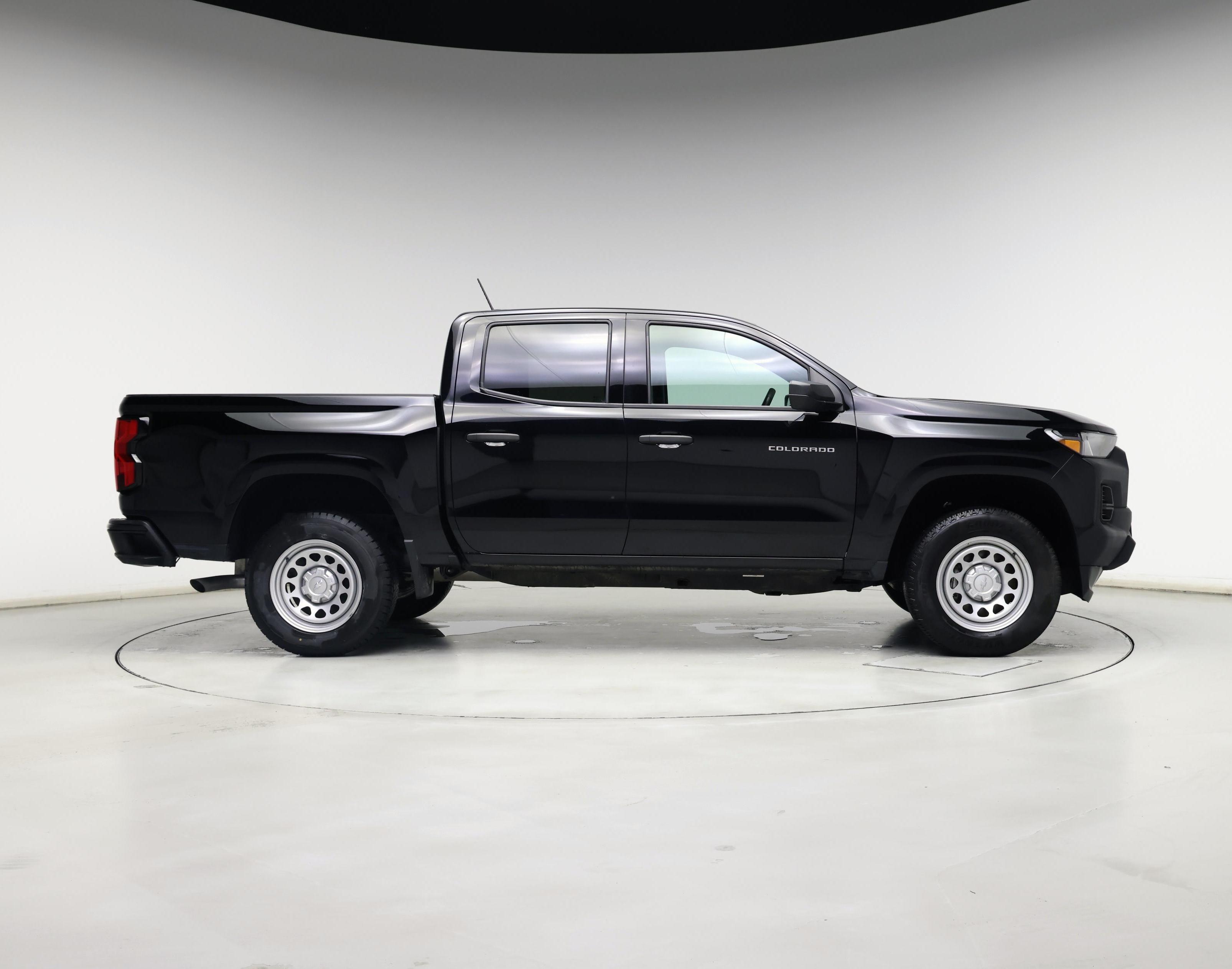 Thumbnail: 2023 Chevrolet Colorado - 7