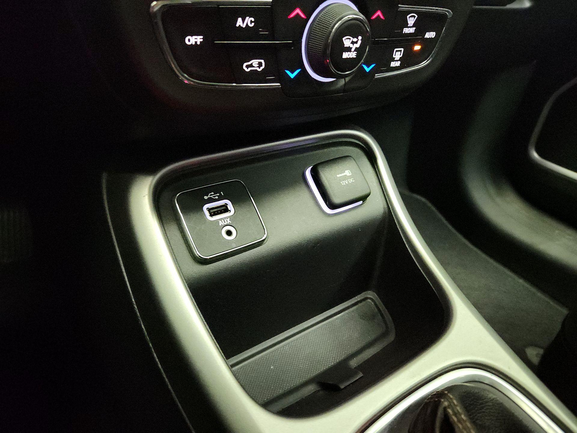 Thumbnail: 2020 Jeep Compass - 18