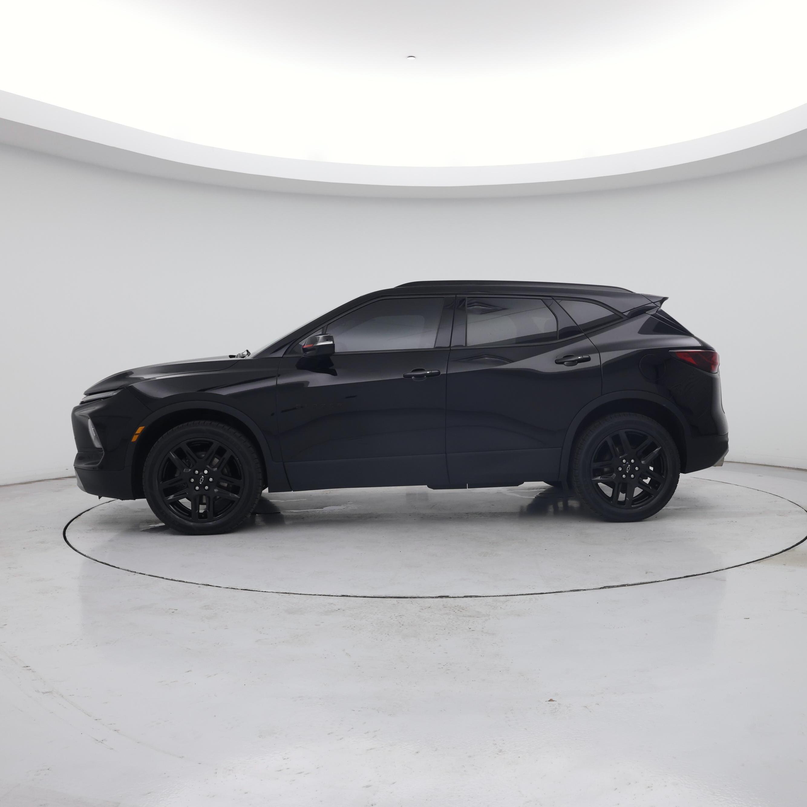Thumbnail: 2024 Chevrolet Blazer - 3