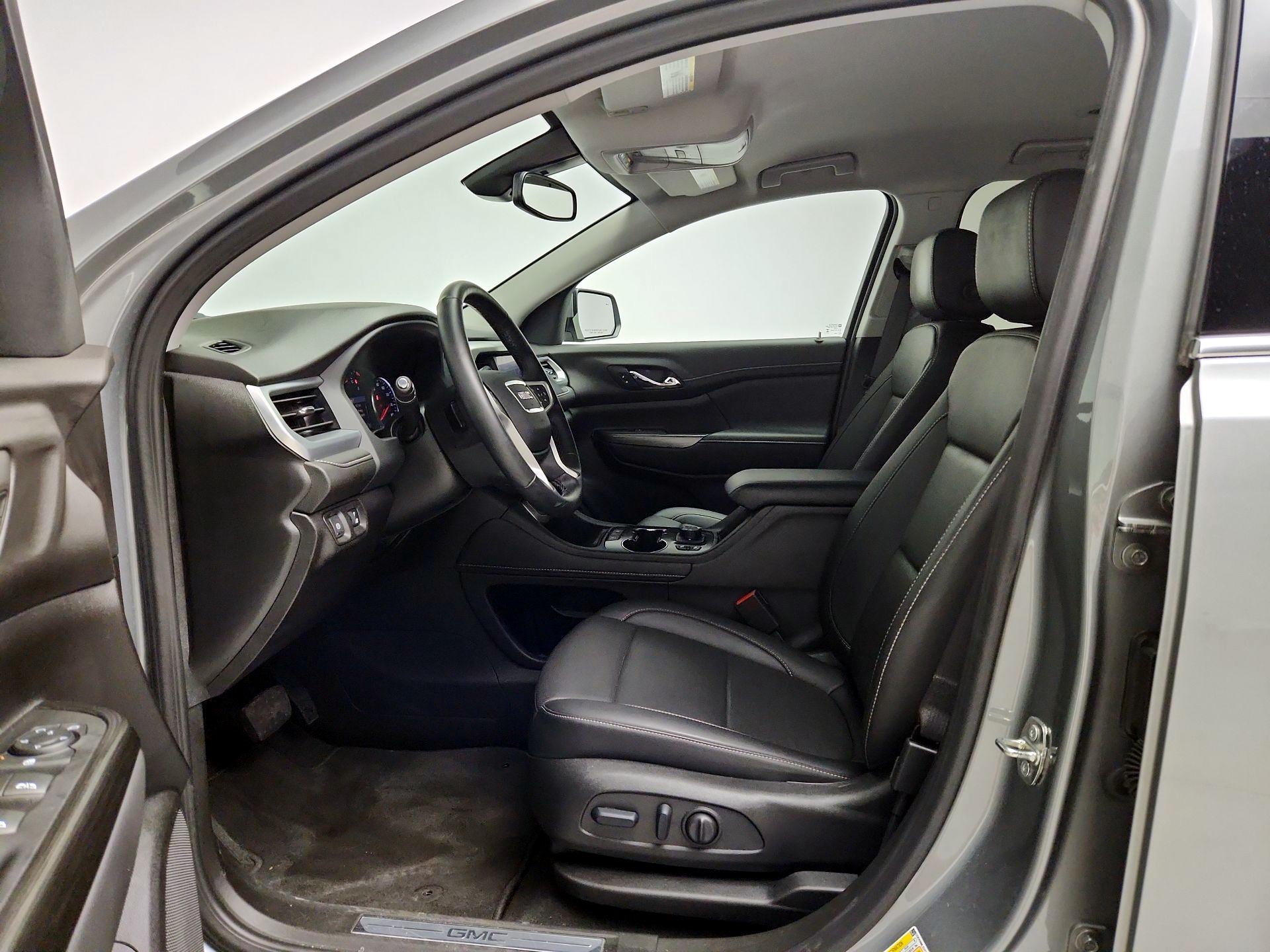 Thumbnail: 2023 GMC Acadia - 11