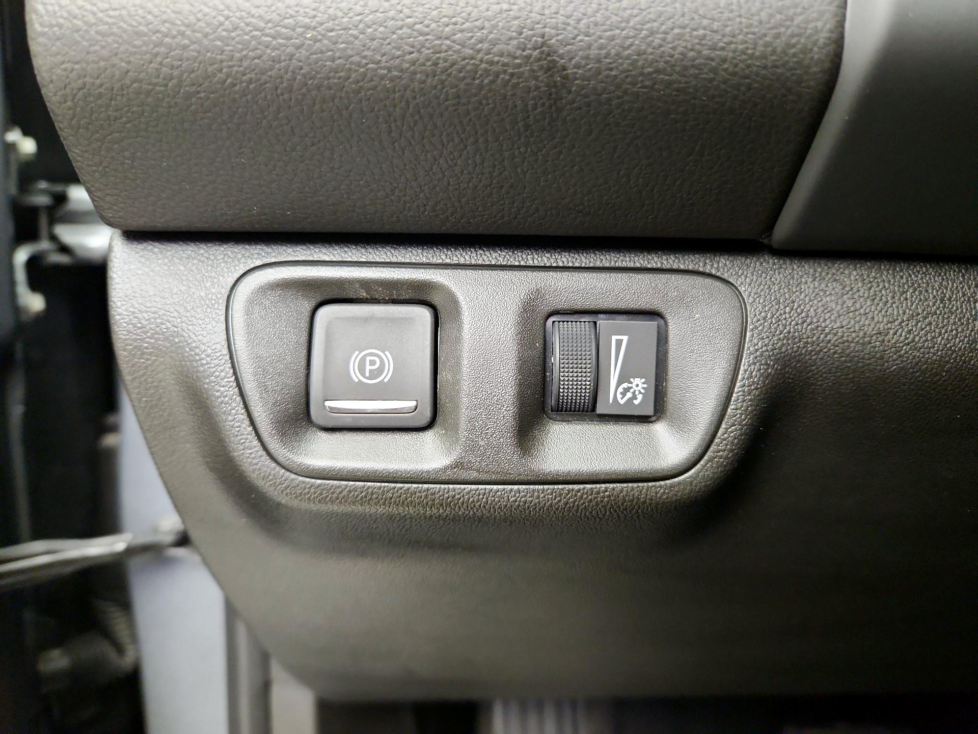 Thumbnail: 2023 GMC Acadia - 13