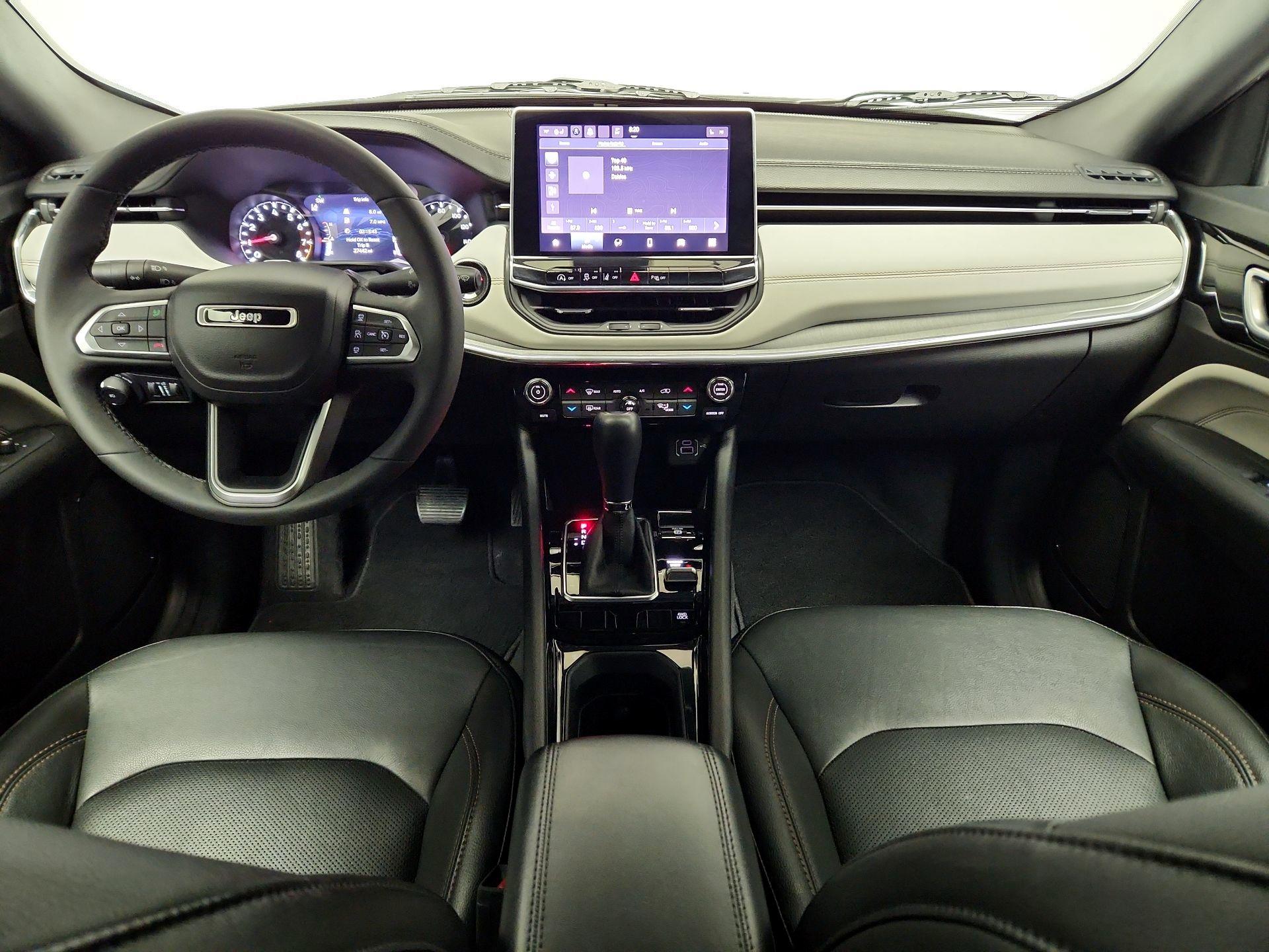 Thumbnail: 2023 Jeep Compass - 9