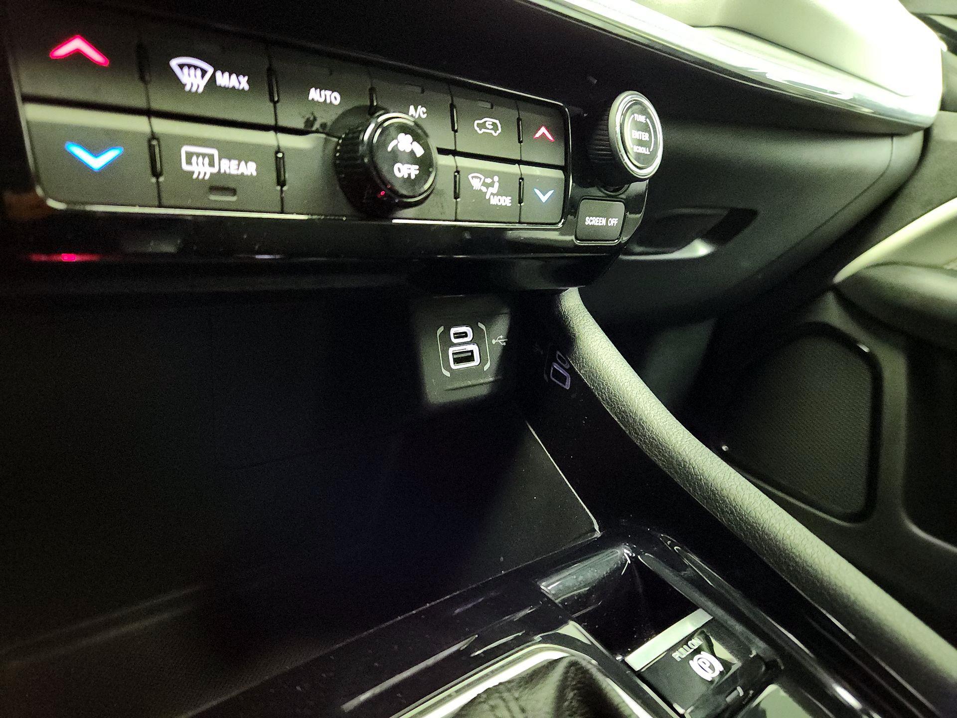Thumbnail: 2023 Jeep Compass - 18