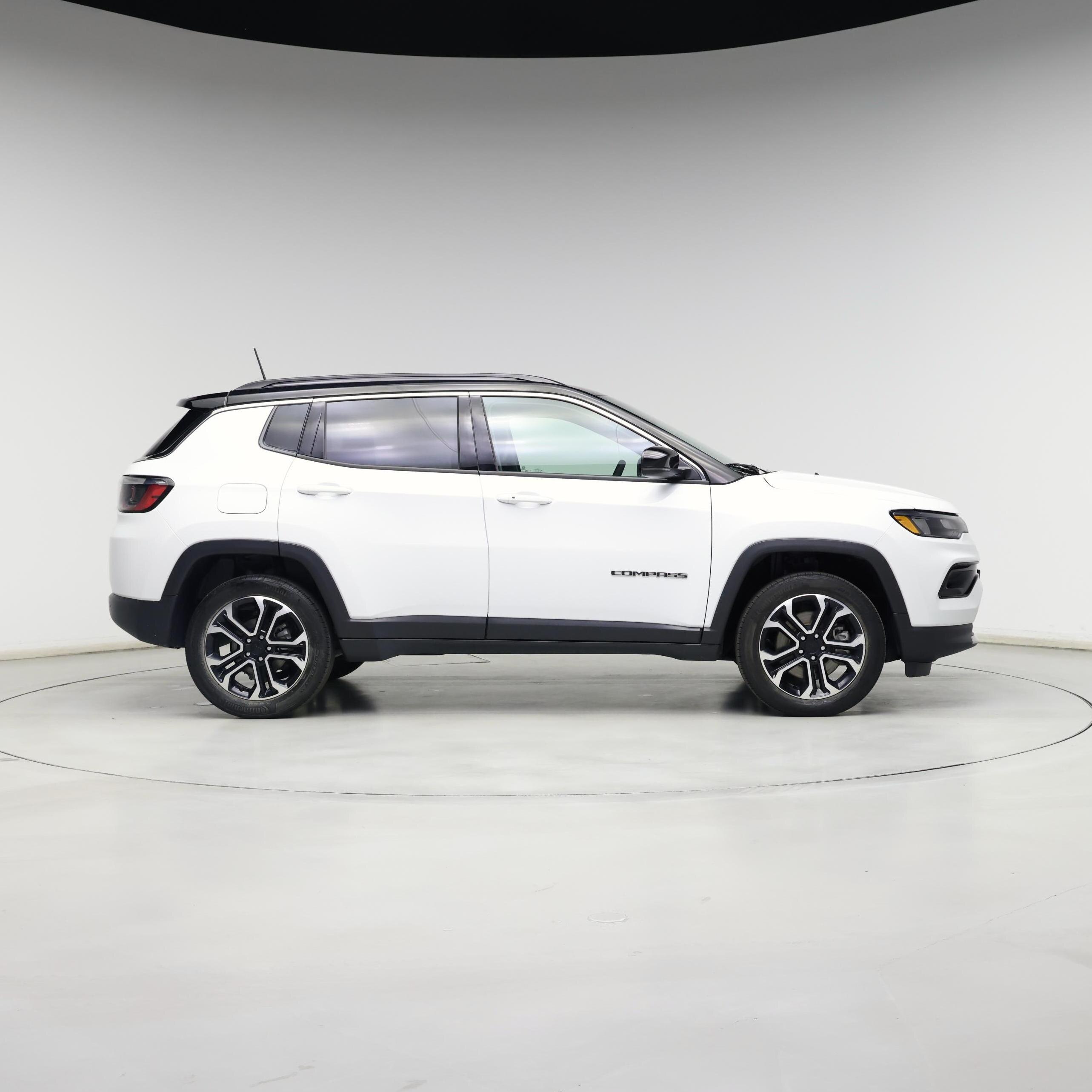 Thumbnail: 2023 Jeep Compass - 7
