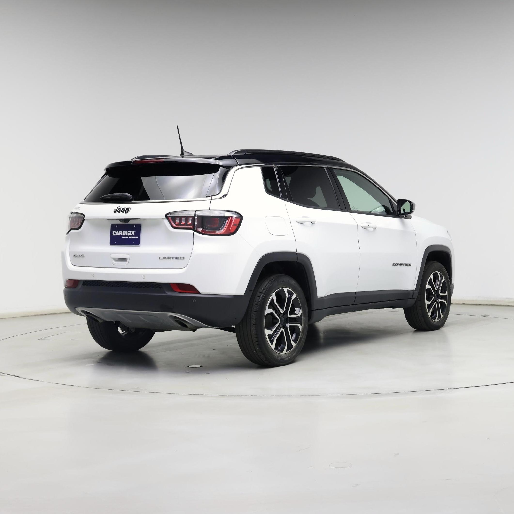 Thumbnail: 2023 Jeep Compass - 8
