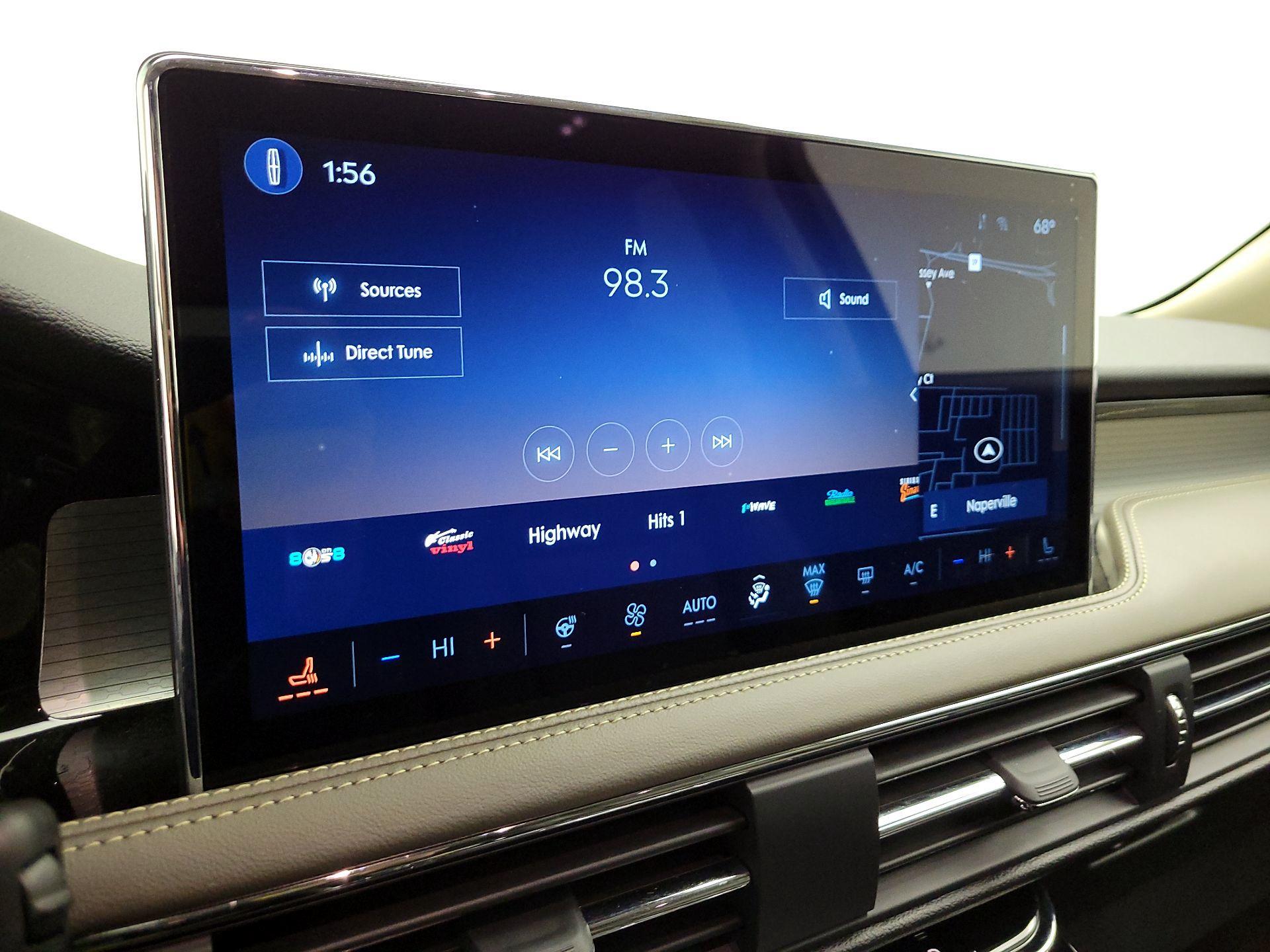 Thumbnail: 2025 Lincoln Corsair - 13