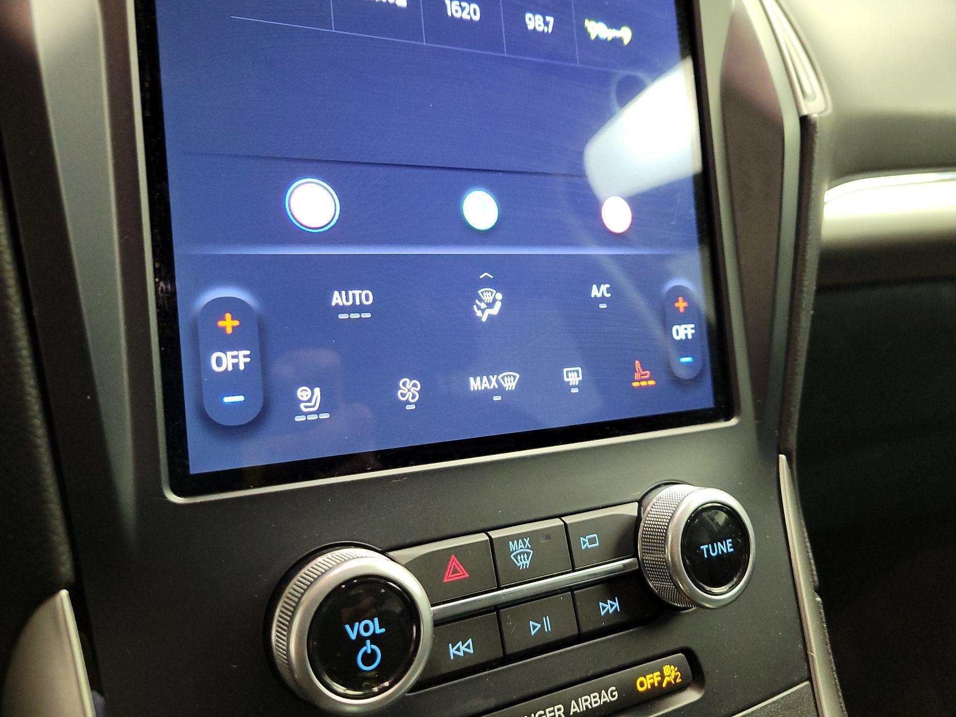 Thumbnail: 2023 Ford Edge - 14