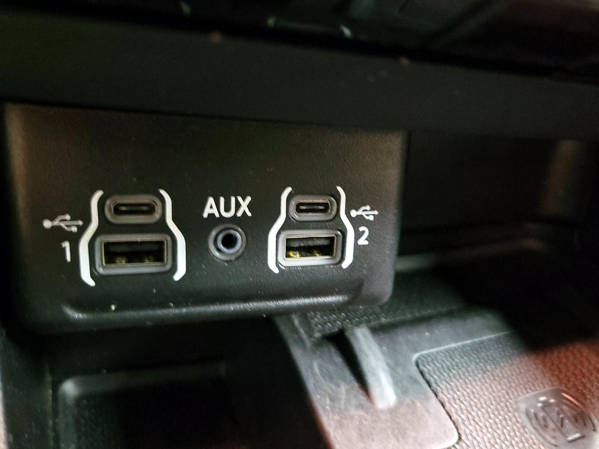 Thumbnail: 2023 Dodge Durango - 19