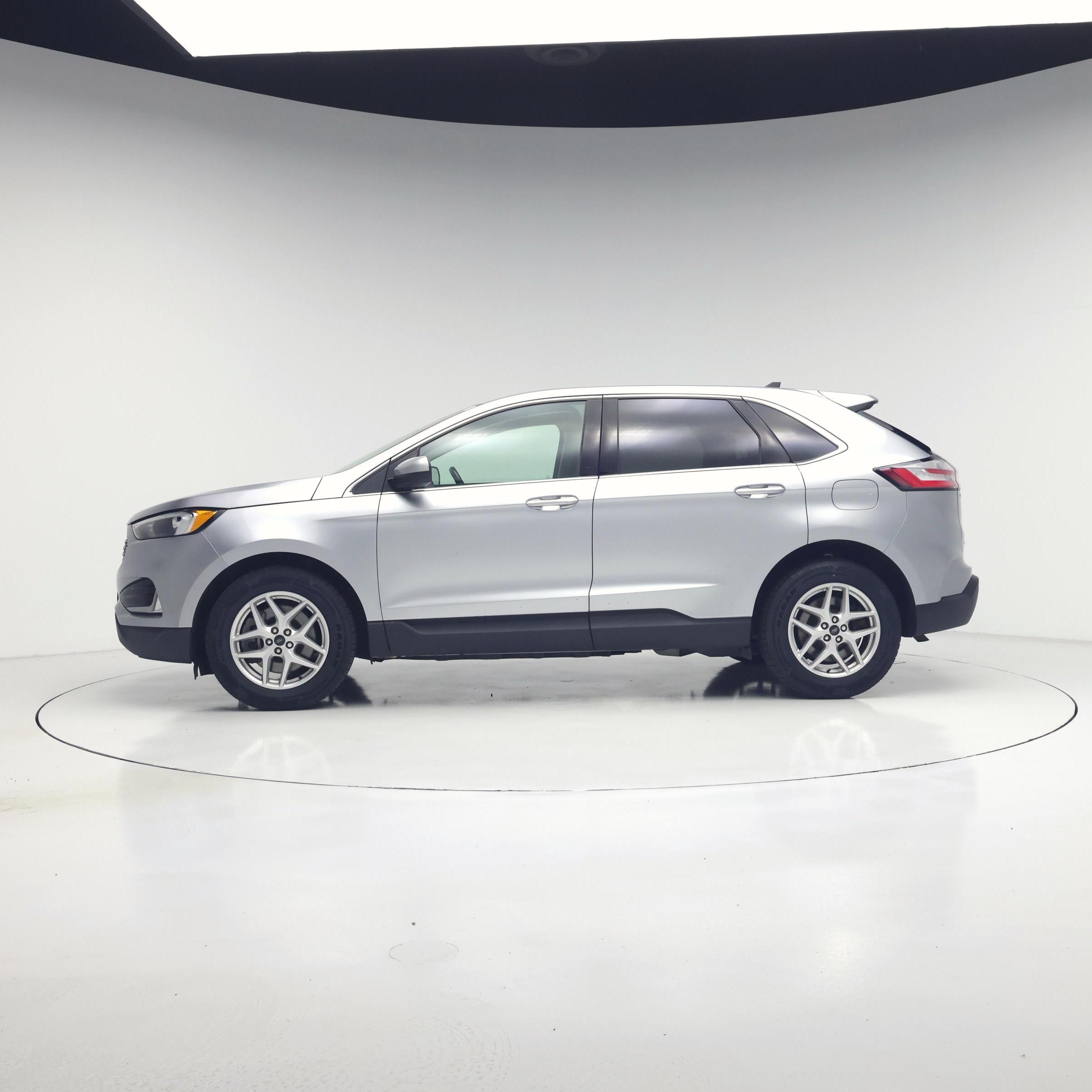 Thumbnail: 2023 Ford Edge - 3