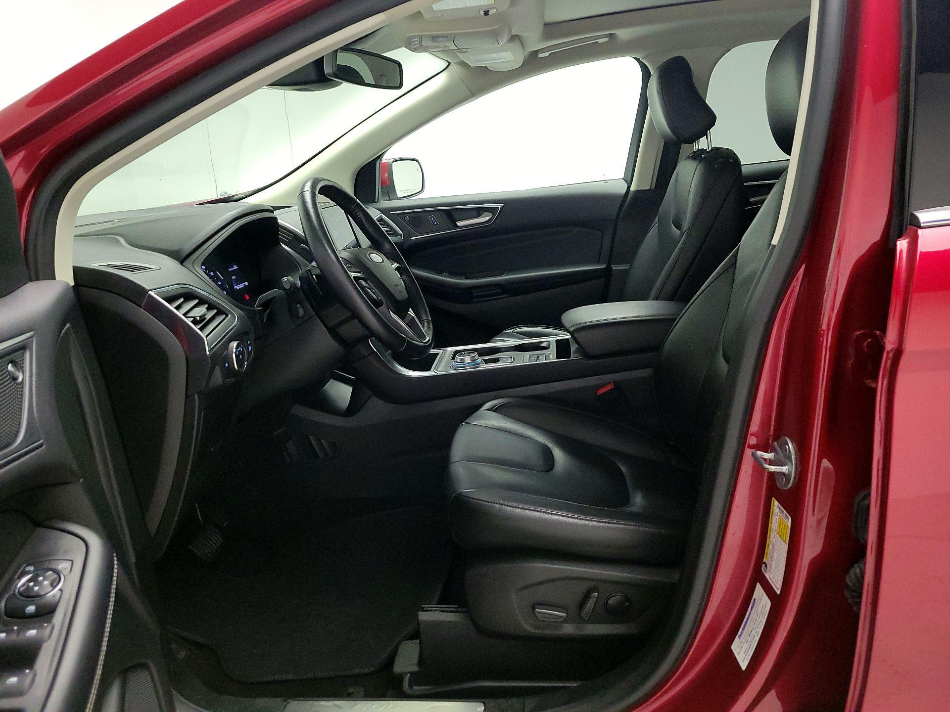 Thumbnail: 2022 Ford Edge - 11