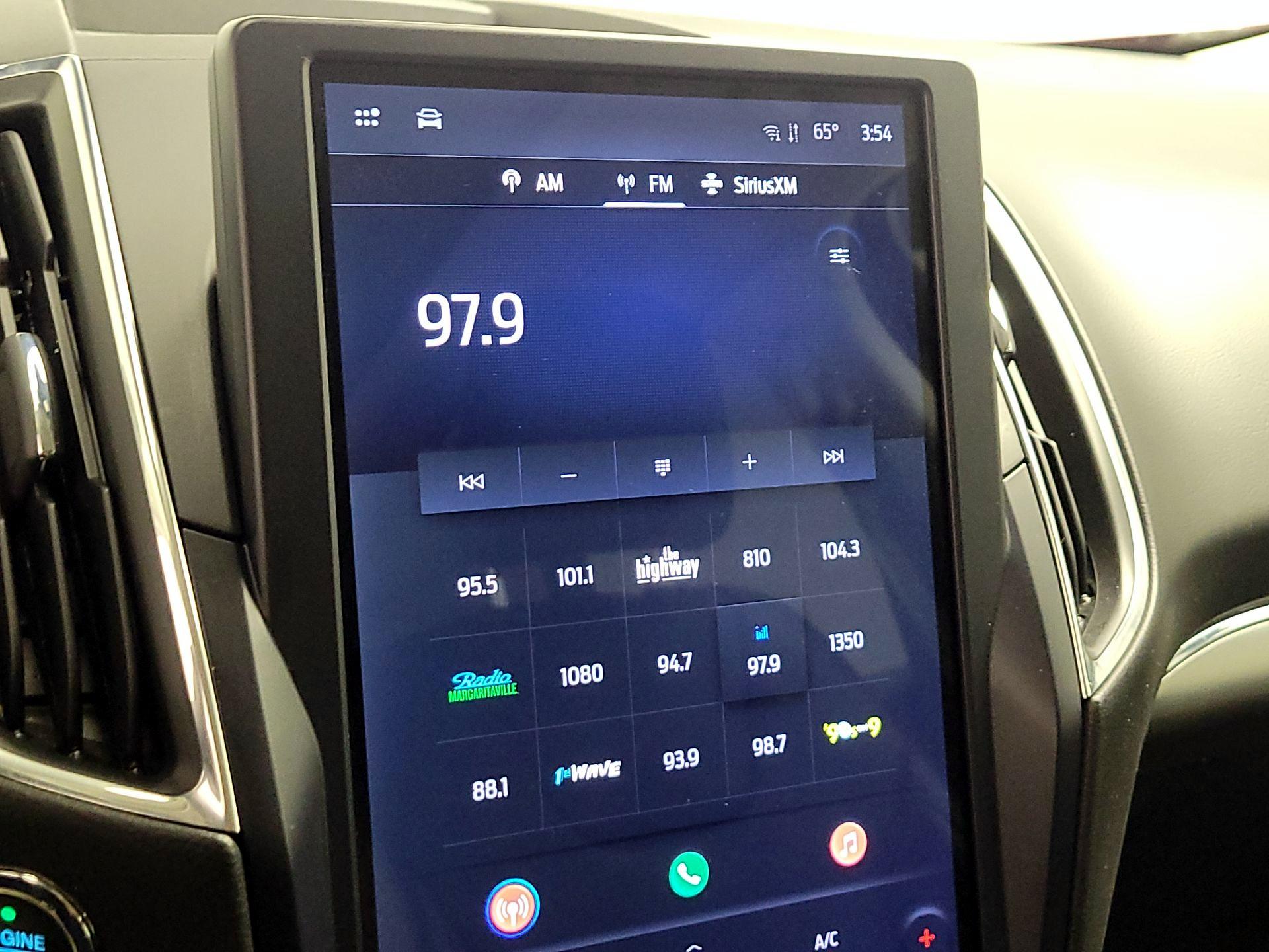 Thumbnail: 2022 Ford Edge - 15