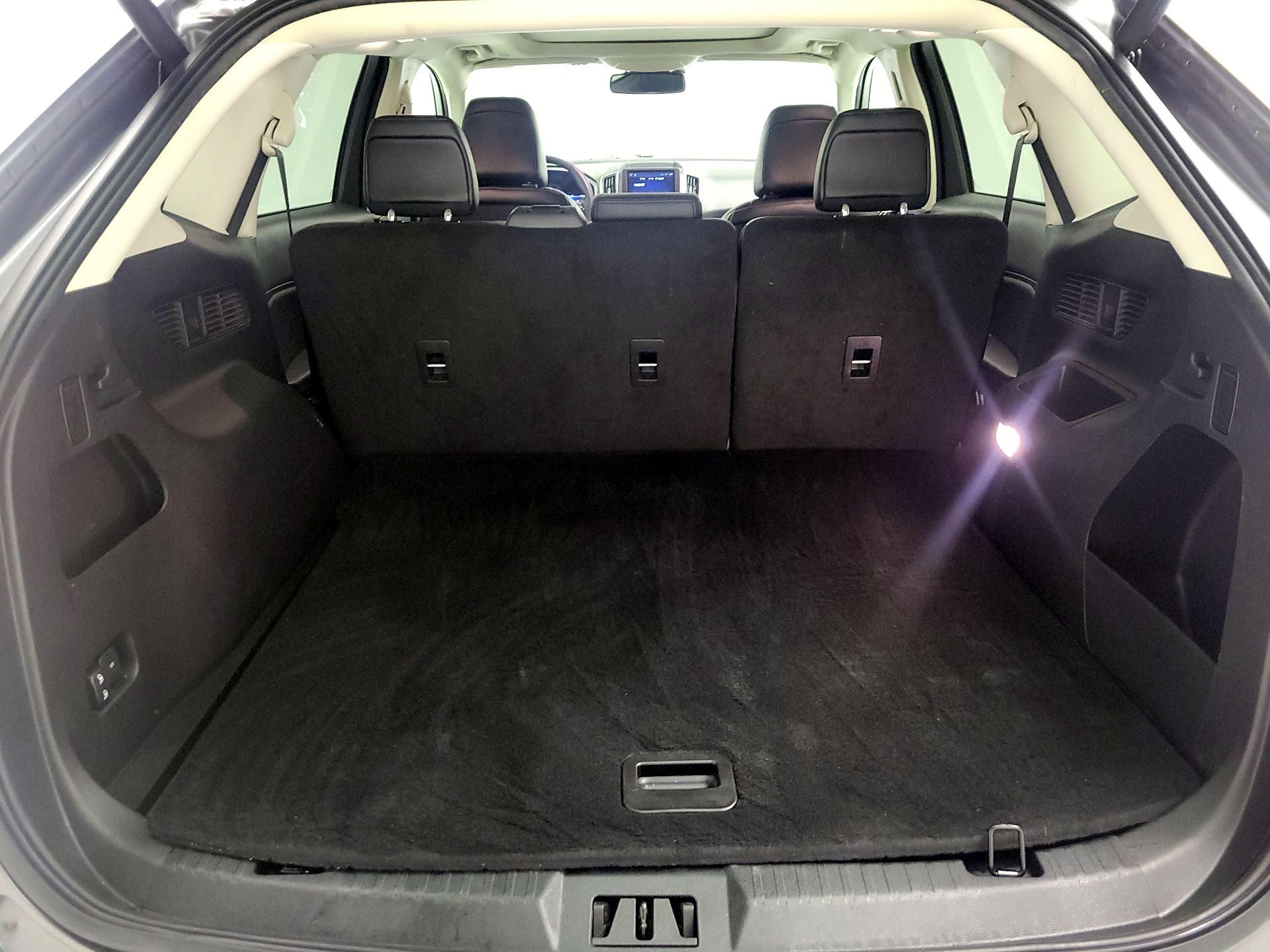 Thumbnail: 2024 Ford Edge - 16