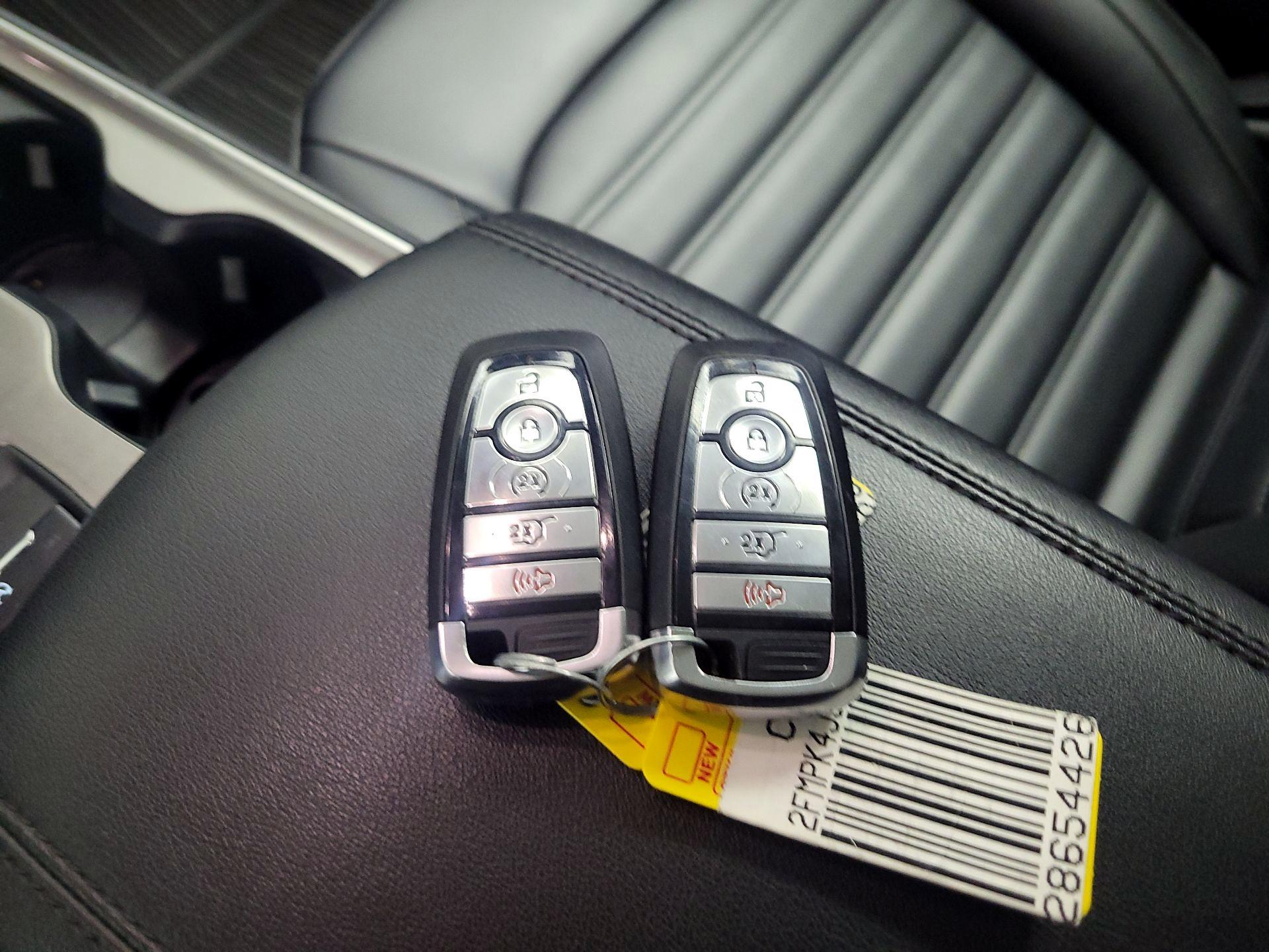 Thumbnail: 2024 Ford Edge - 18