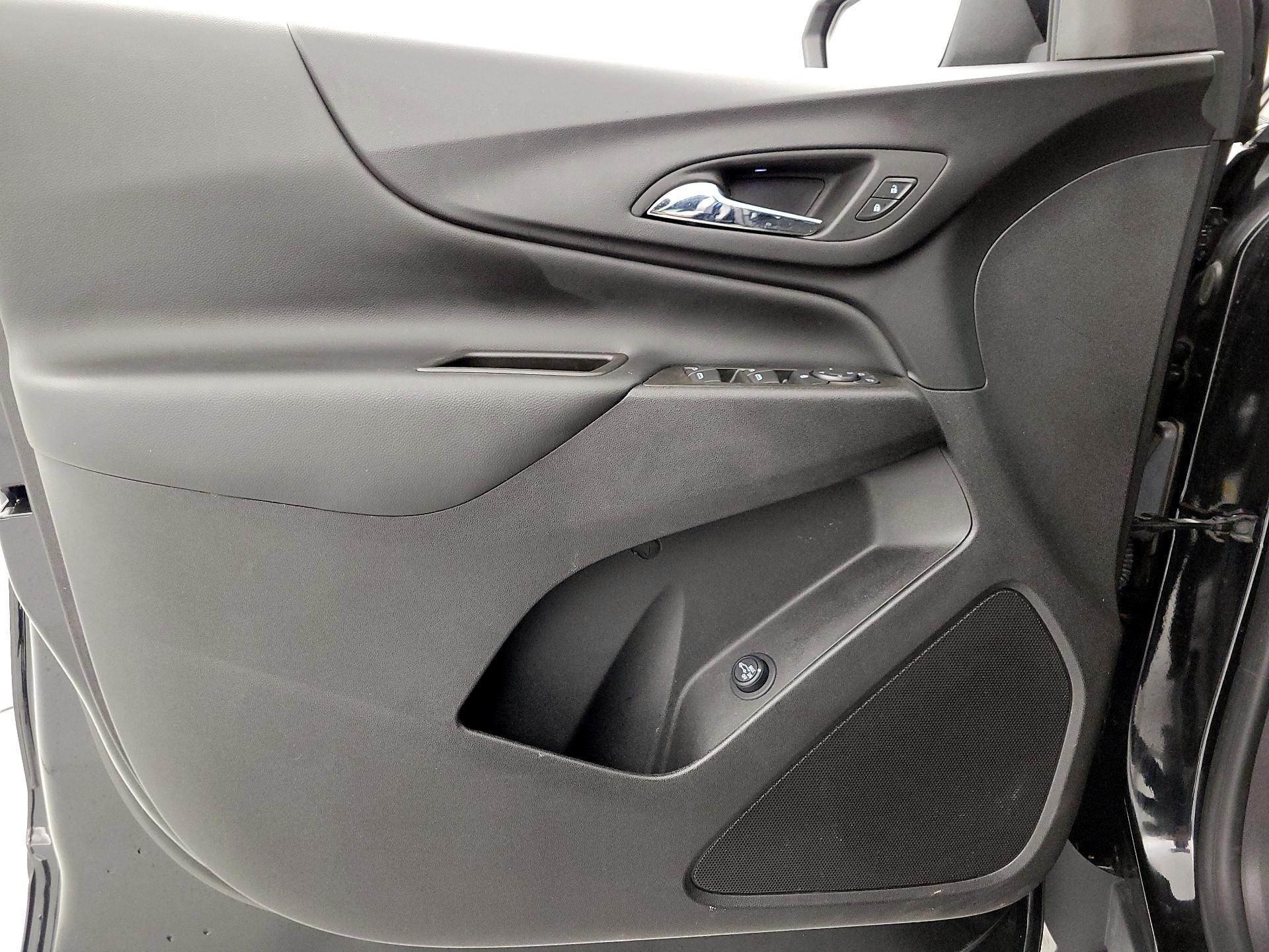 Thumbnail: 2024 Chevrolet Equinox - 12