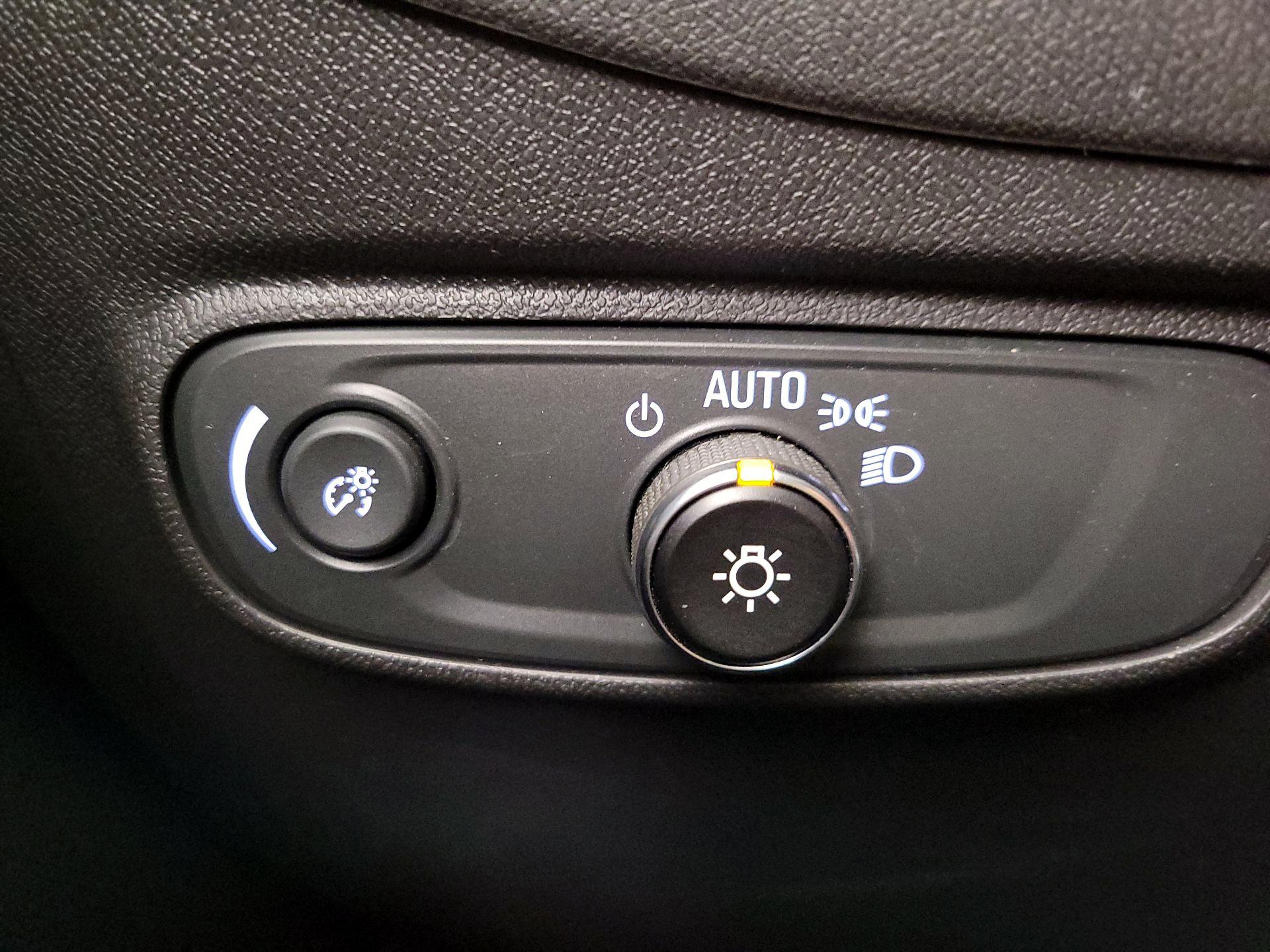 Thumbnail: 2024 Chevrolet Equinox - 13