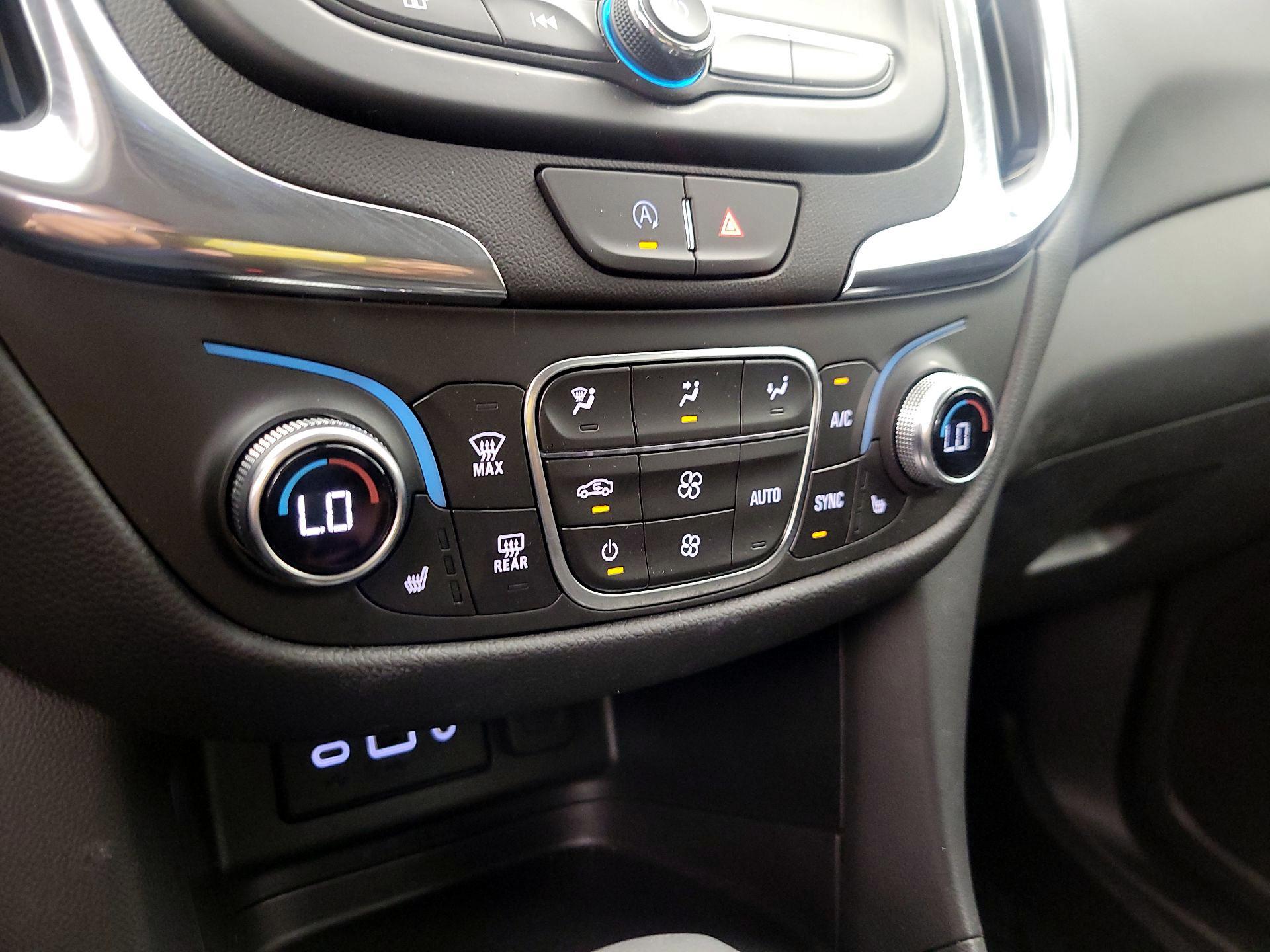 Thumbnail: 2023 Chevrolet Equinox - 16