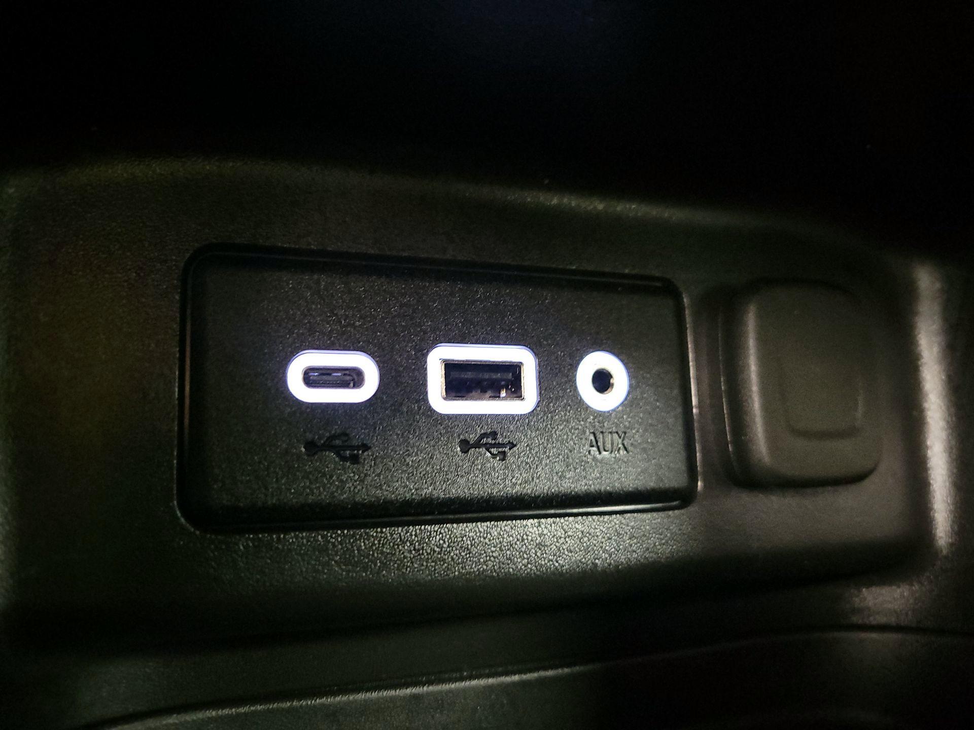 Thumbnail: 2024 Chevrolet Equinox - 18