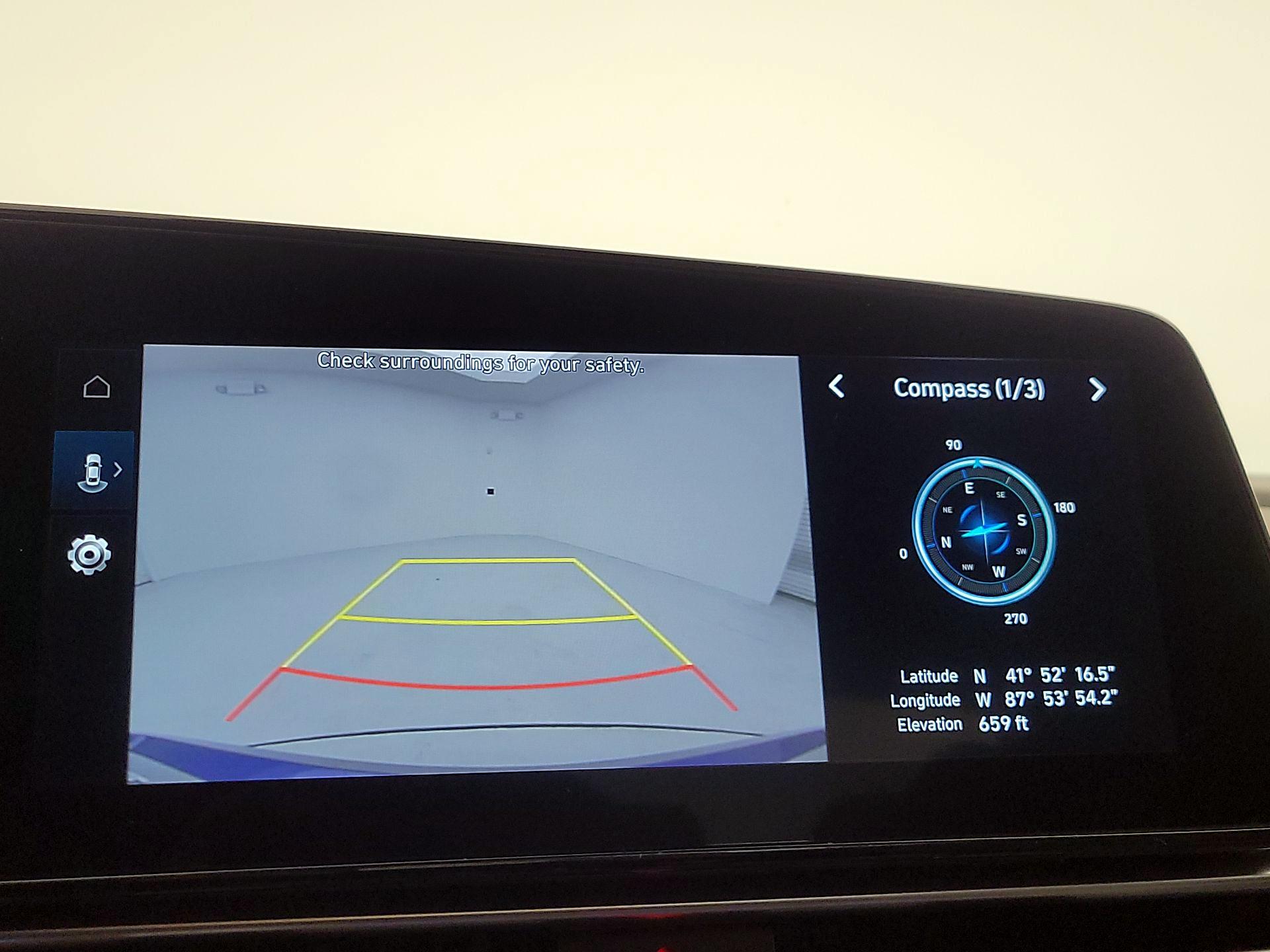 Thumbnail: 2025 Hyundai Elantra - 15