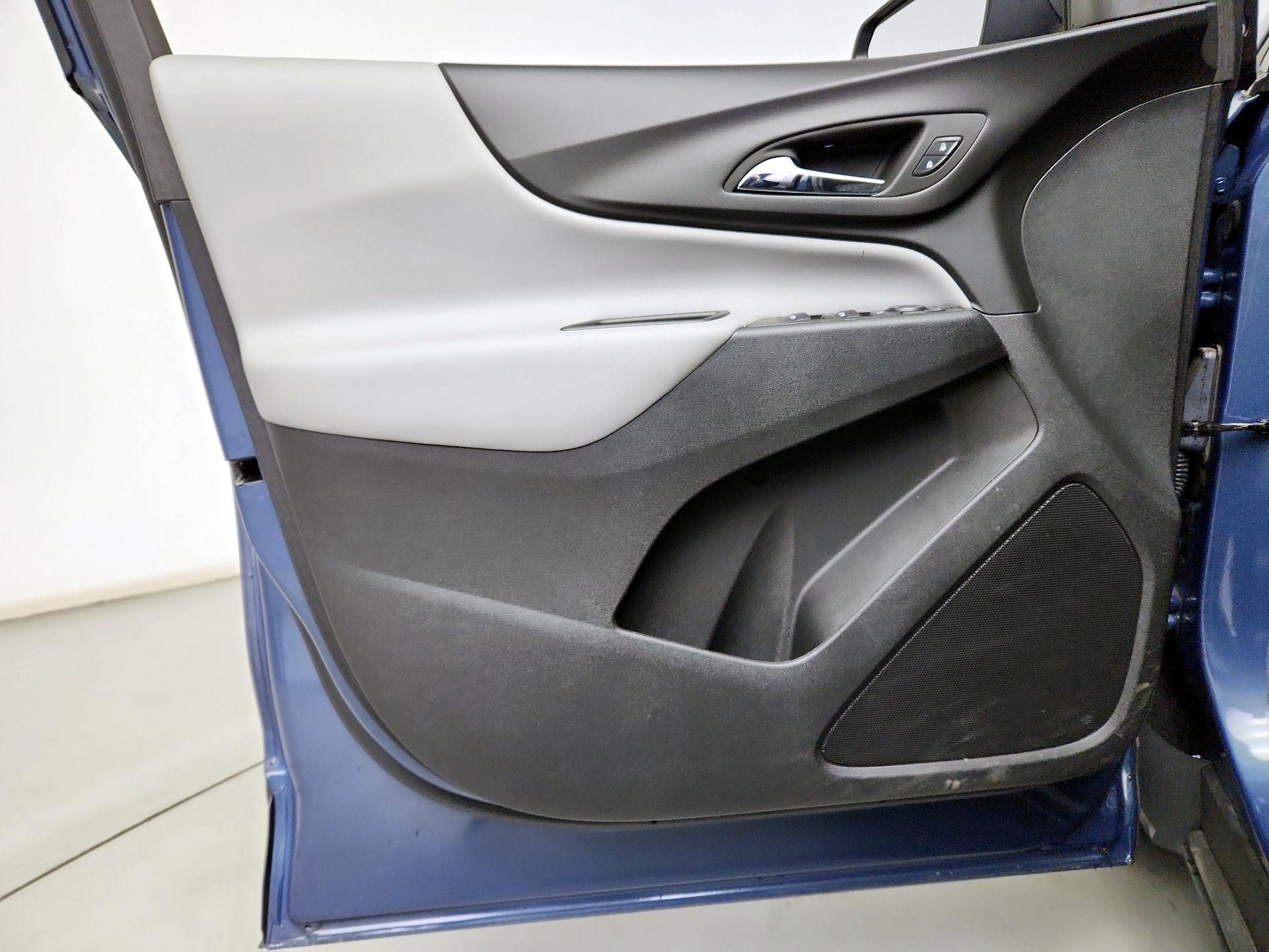 Thumbnail: 2024 Chevrolet Equinox - 12