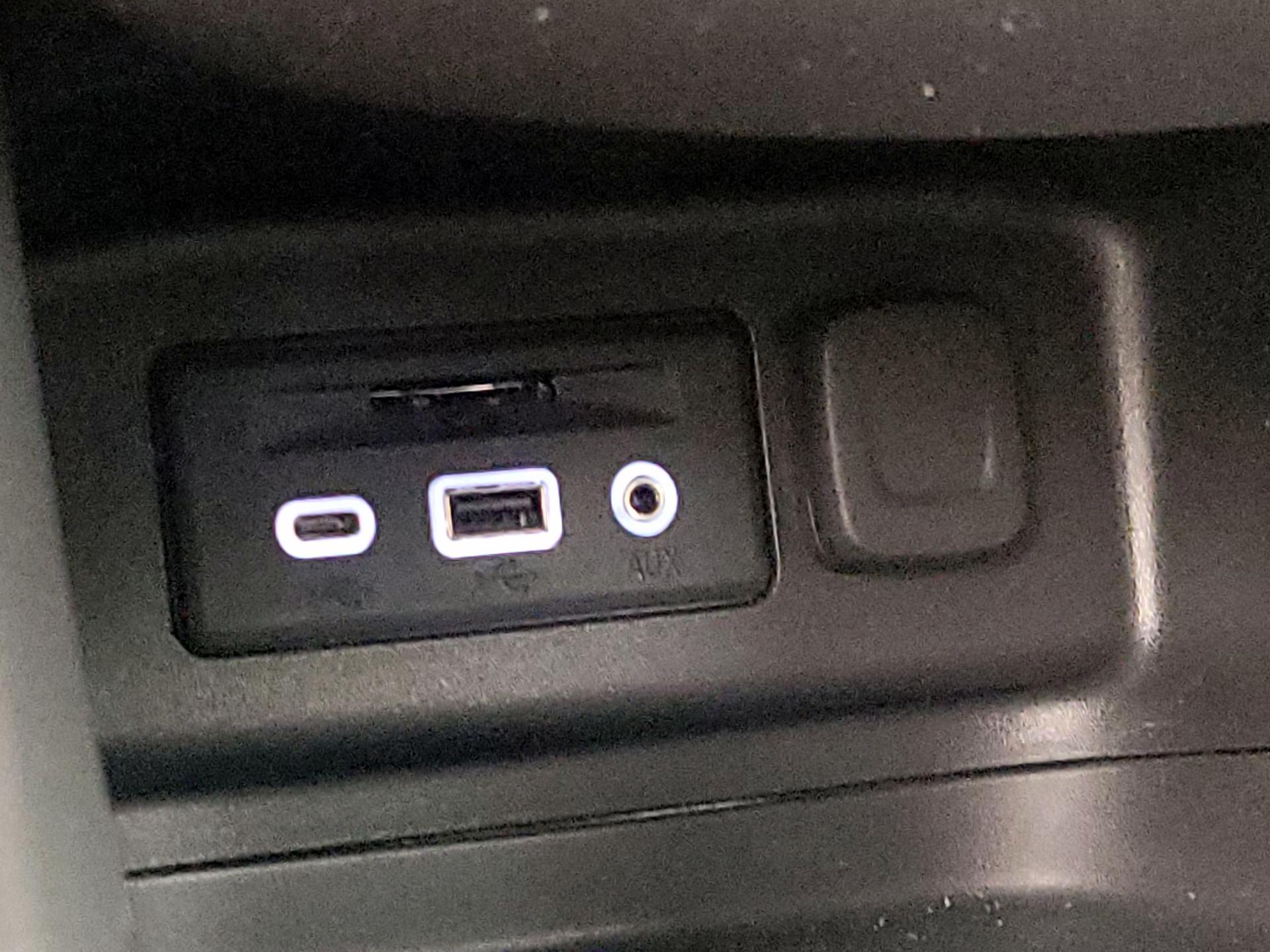 Thumbnail: 2024 Chevrolet Equinox - 18