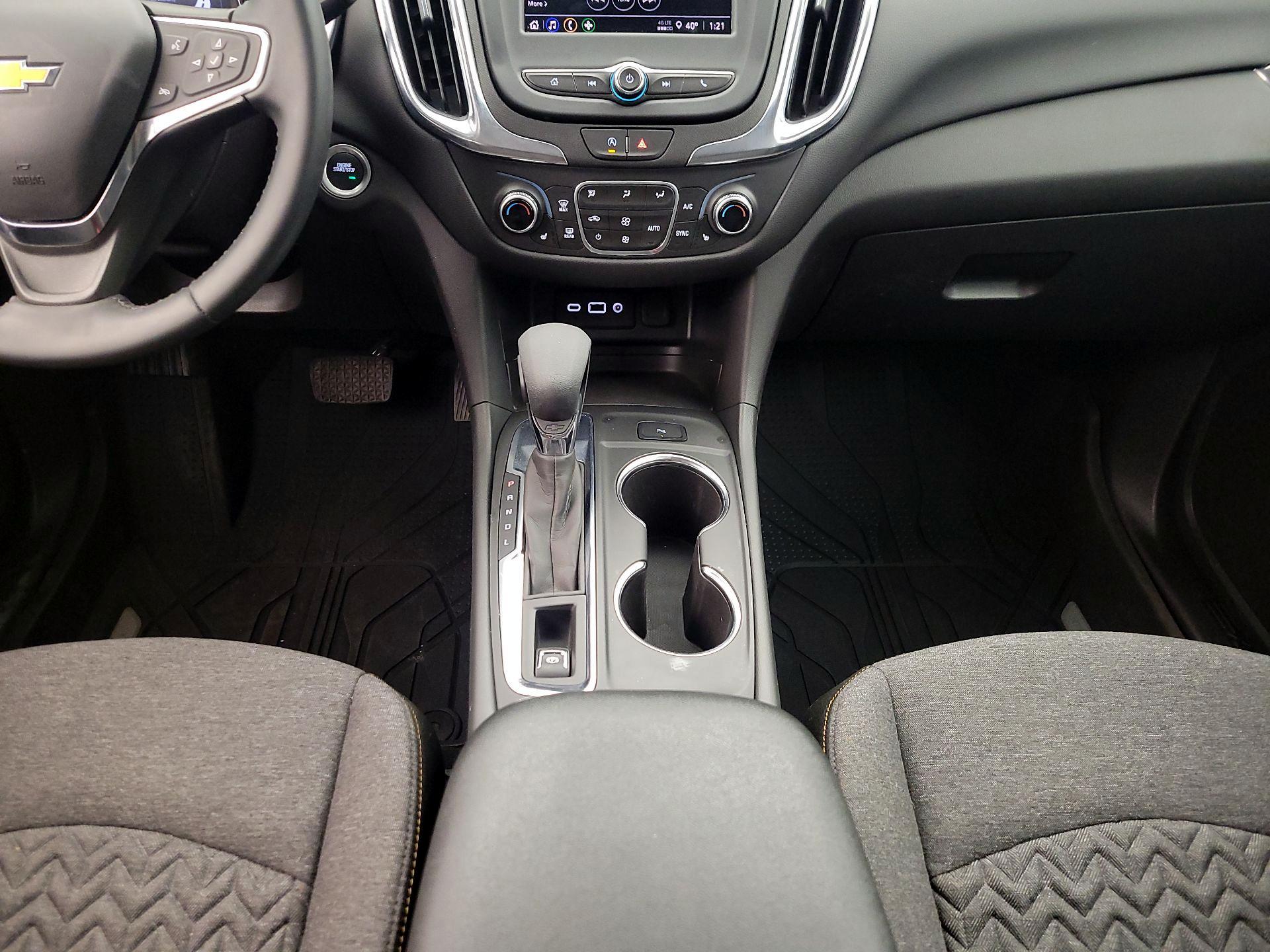 Thumbnail: 2024 Chevrolet Equinox - 17