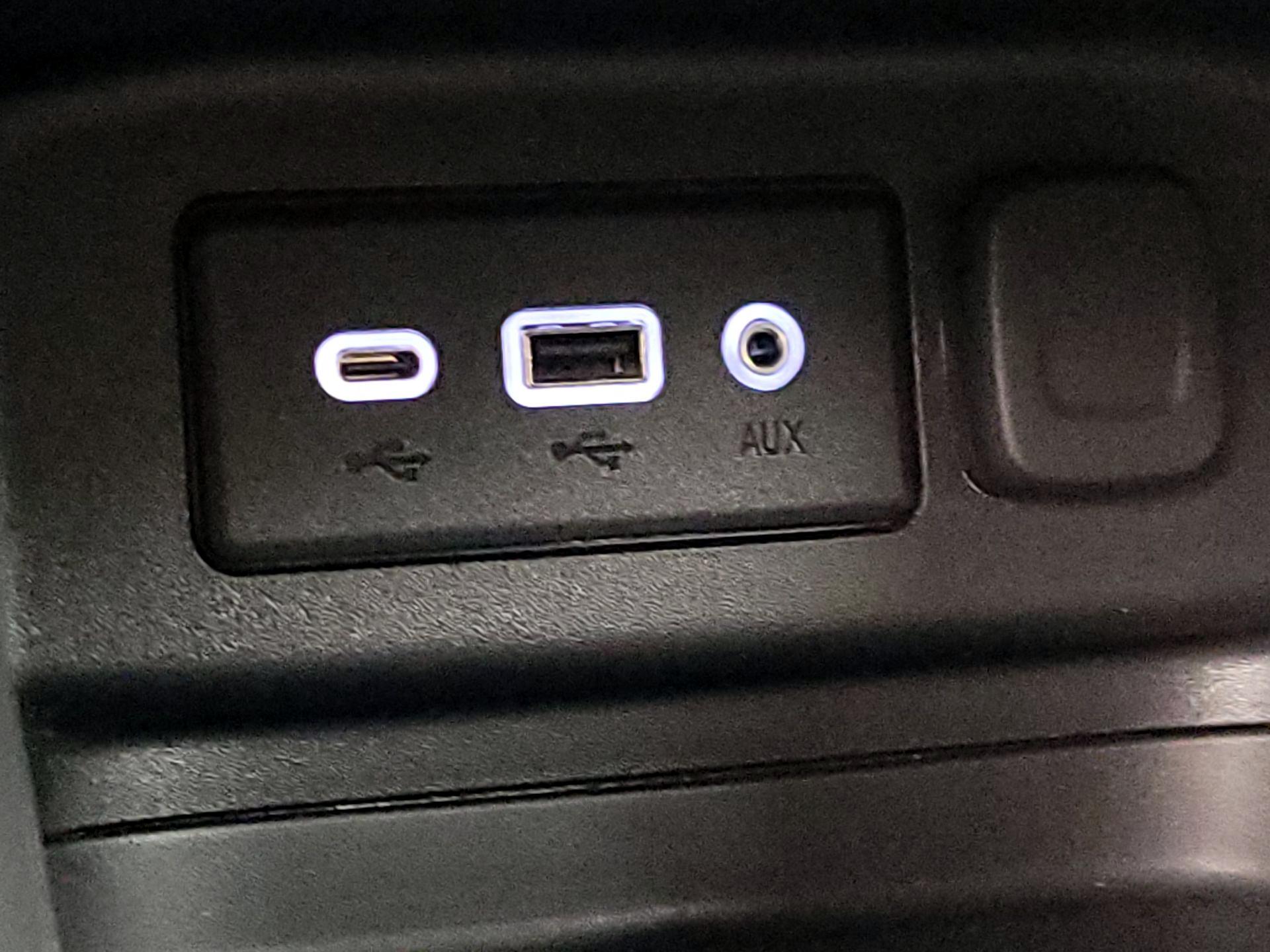 Thumbnail: 2024 Chevrolet Equinox - 18